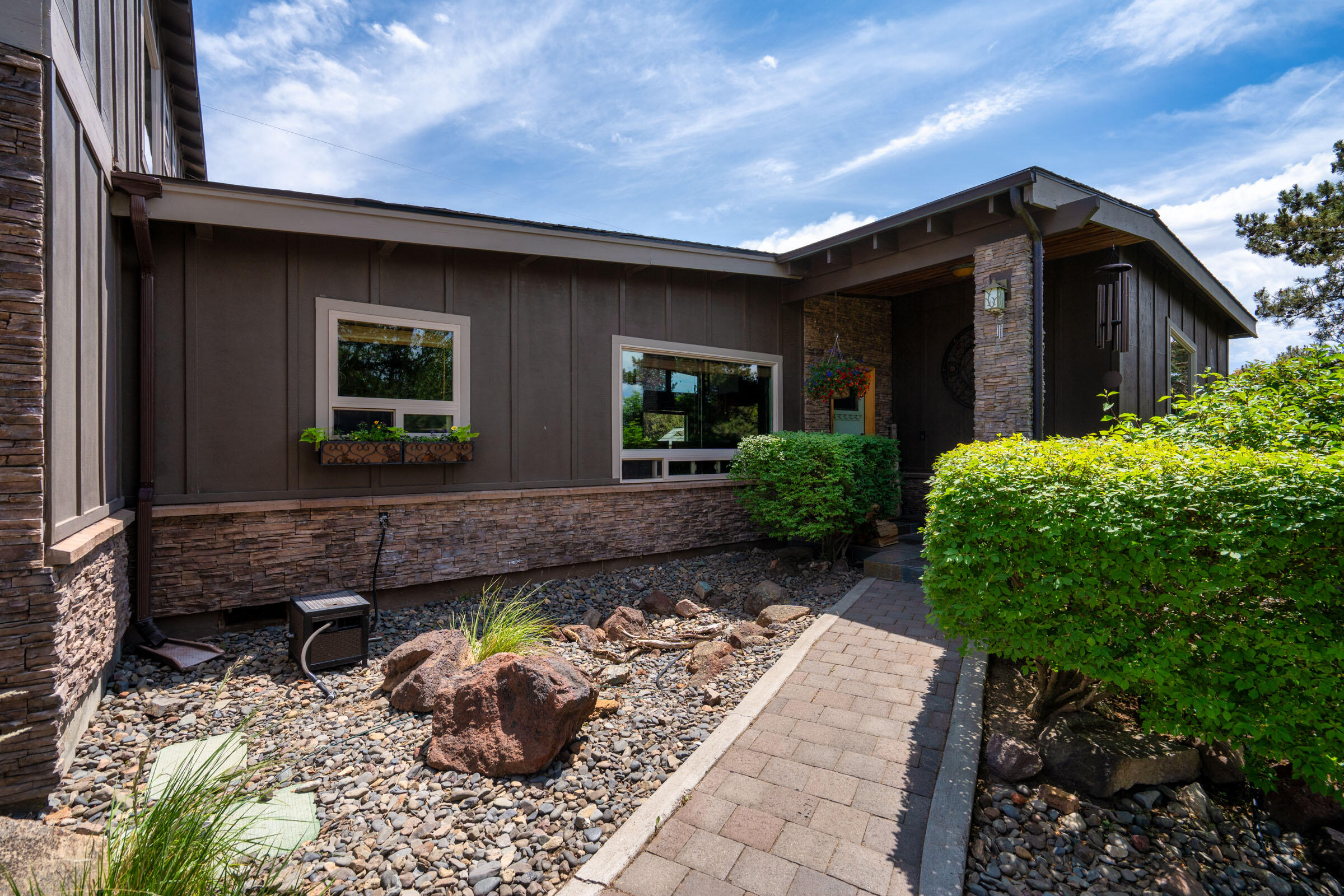 Hunts Three Sisters - Residential