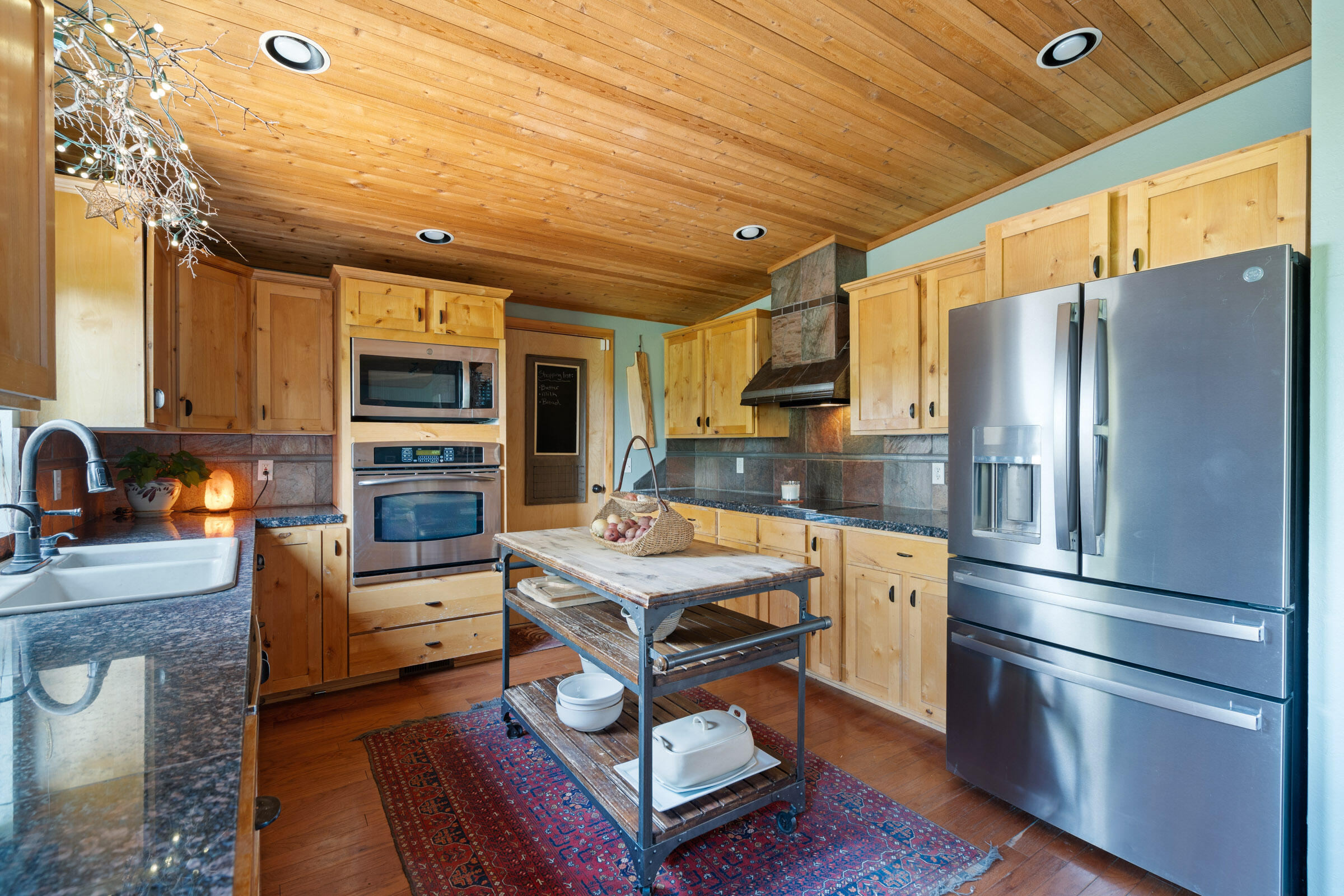Hunts Three Sisters - Residential