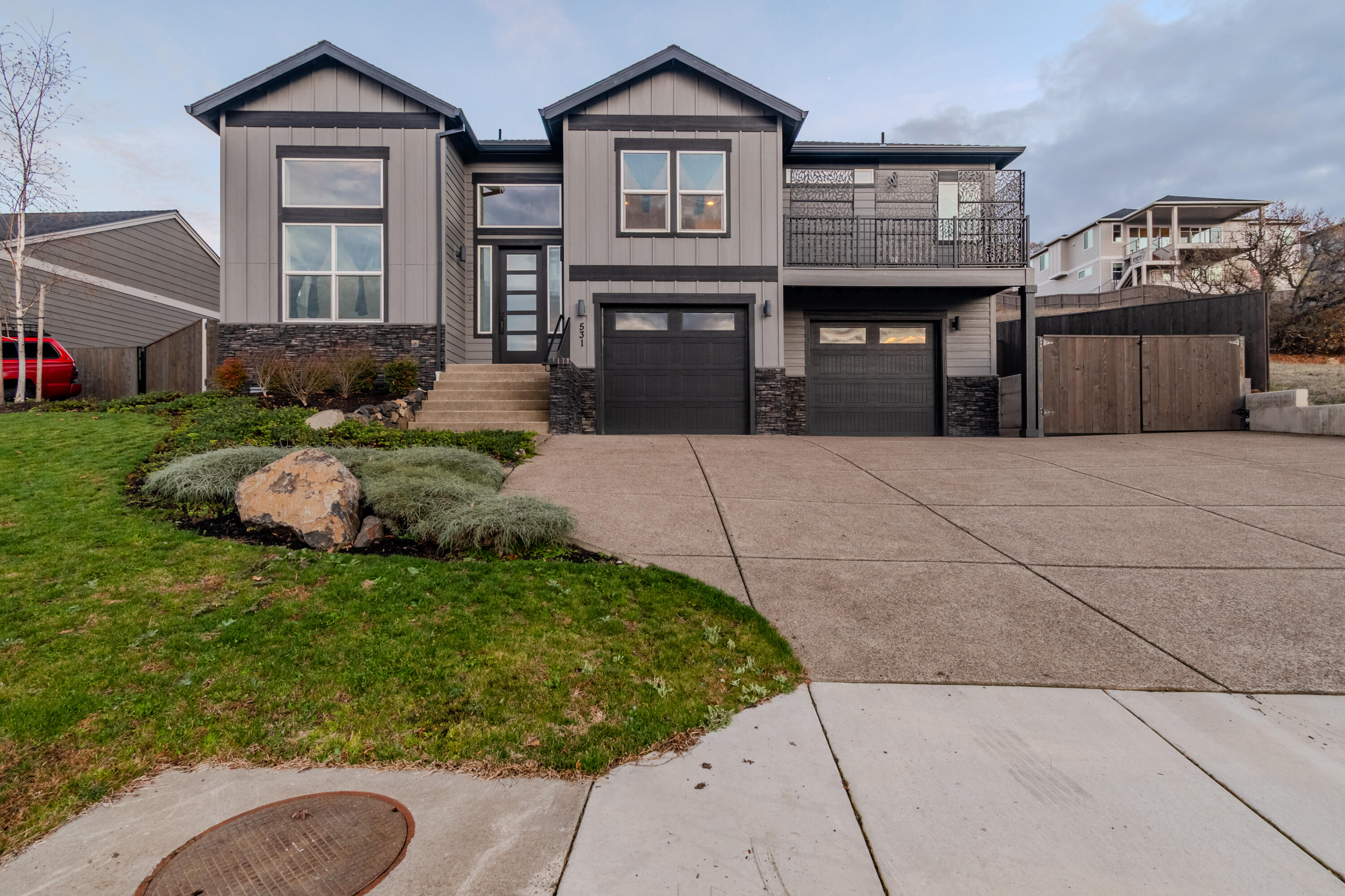 Bella Vista Heights Phases 1 & 2 - Residential