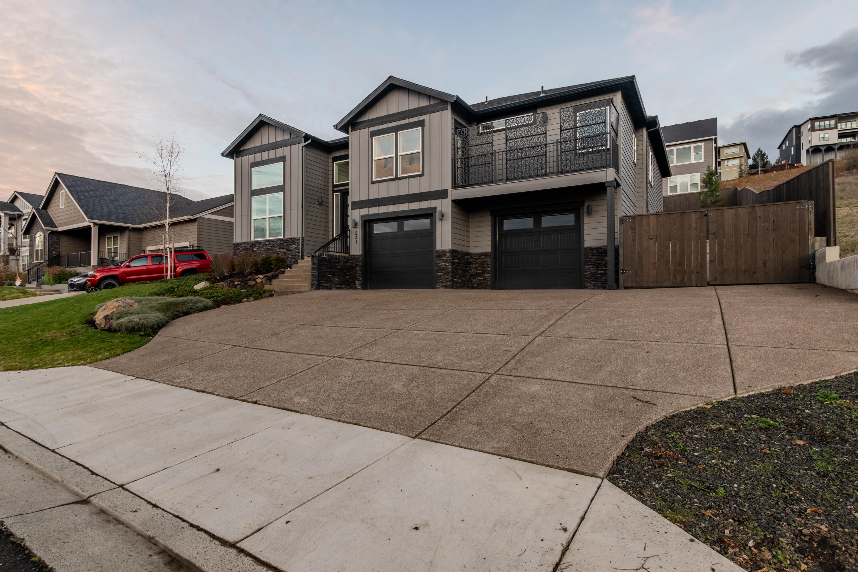 Bella Vista Heights Phases 1 & 2 - Residential