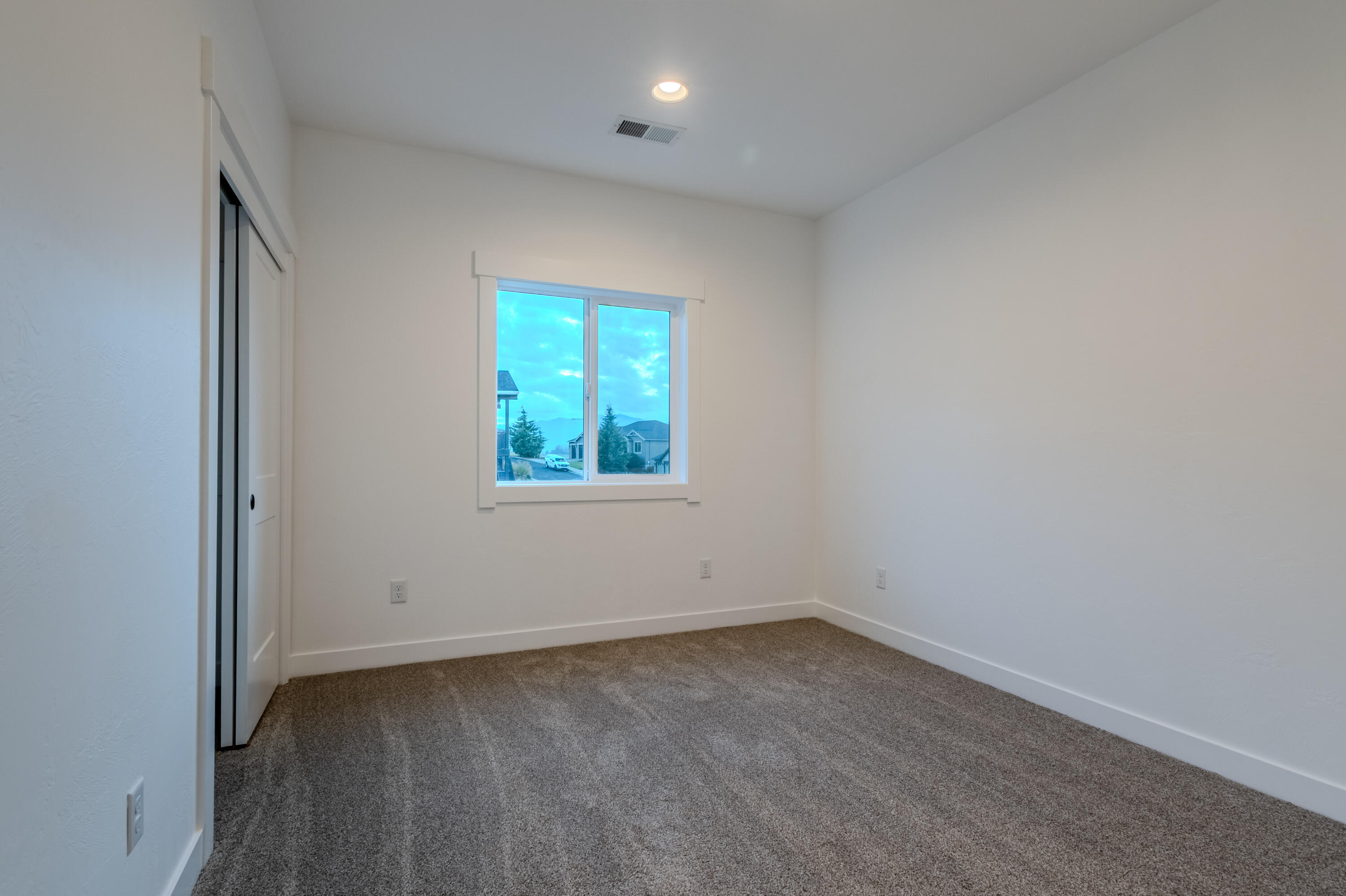 Bella Vista Heights Phases 1 & 2 - Residential