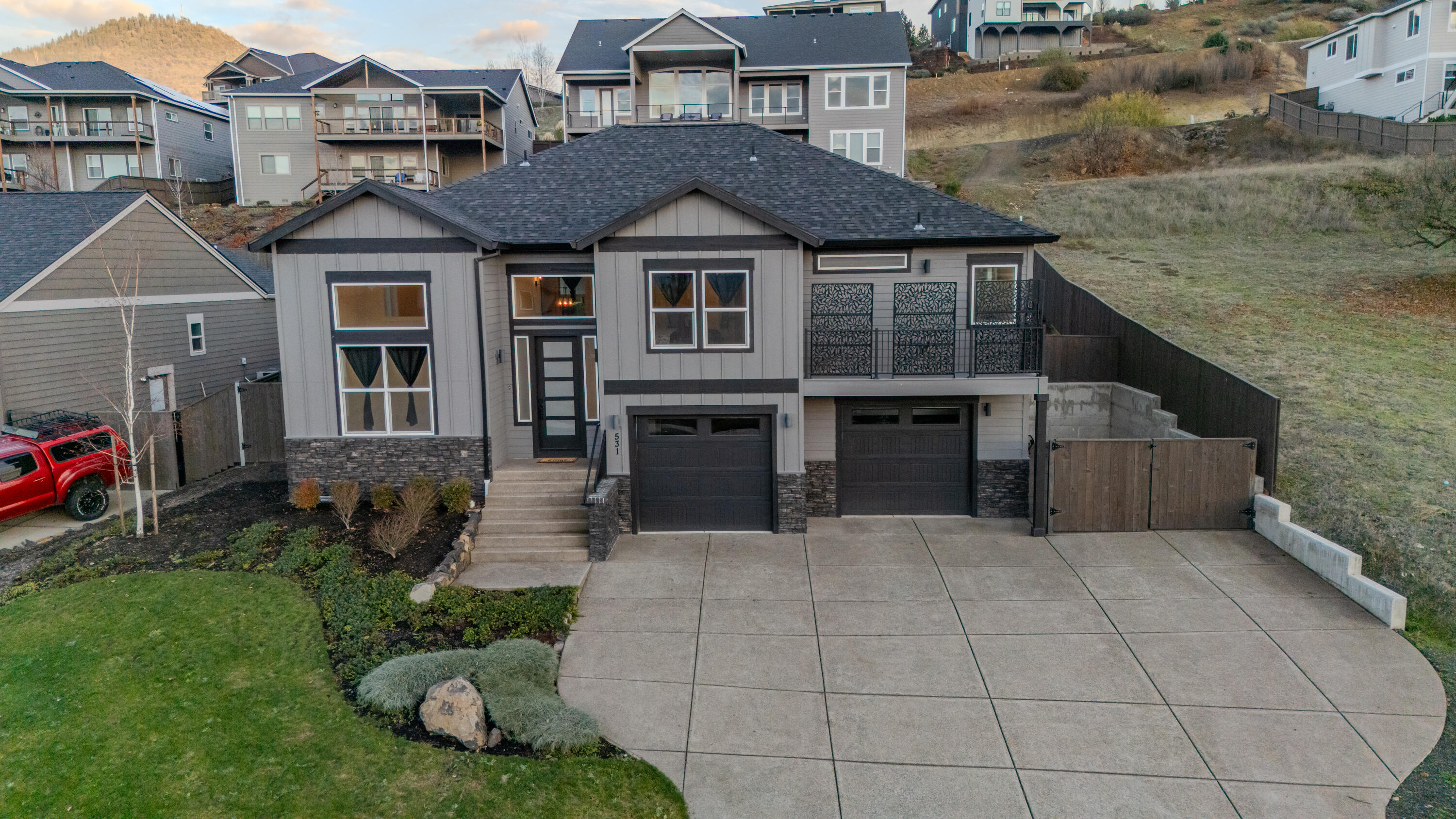 Bella Vista Heights Phases 1 & 2 - Residential