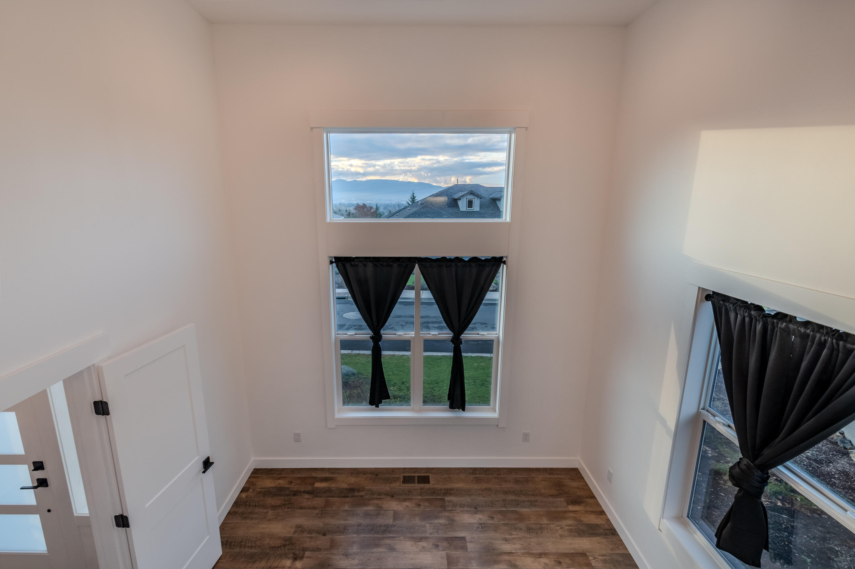 Bella Vista Heights Phases 1 & 2 - Residential