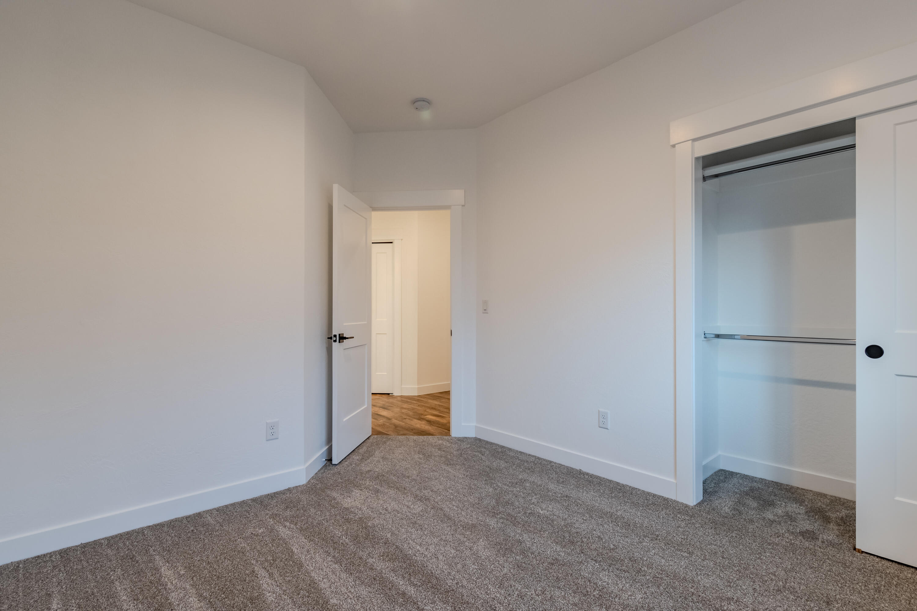 Bella Vista Heights Phases 1 & 2 - Residential