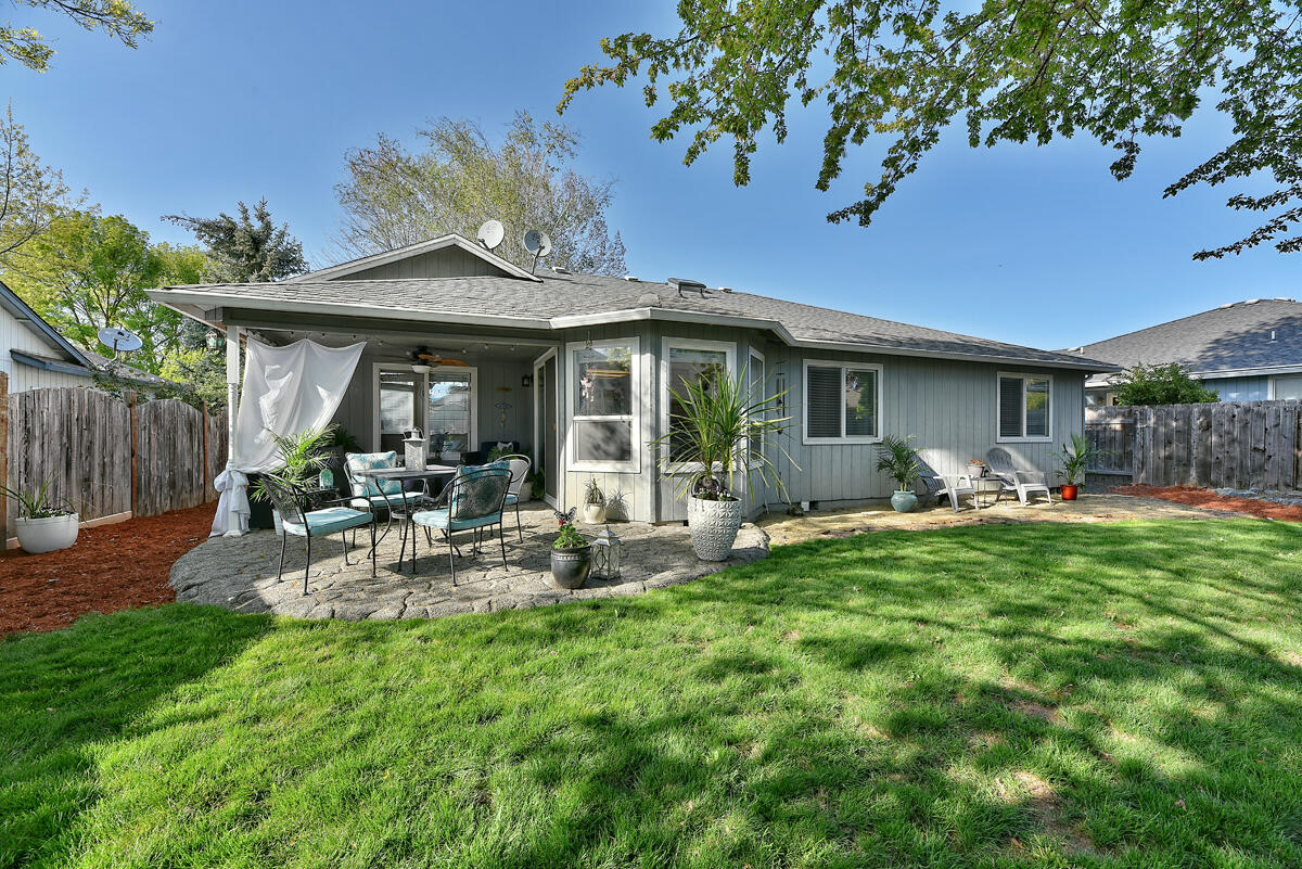Valley Point - Residential