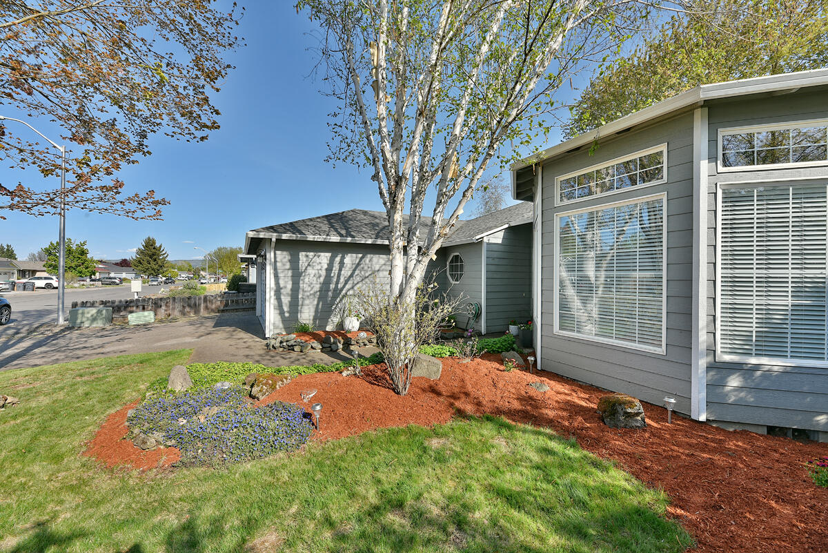 Valley Point - Residential