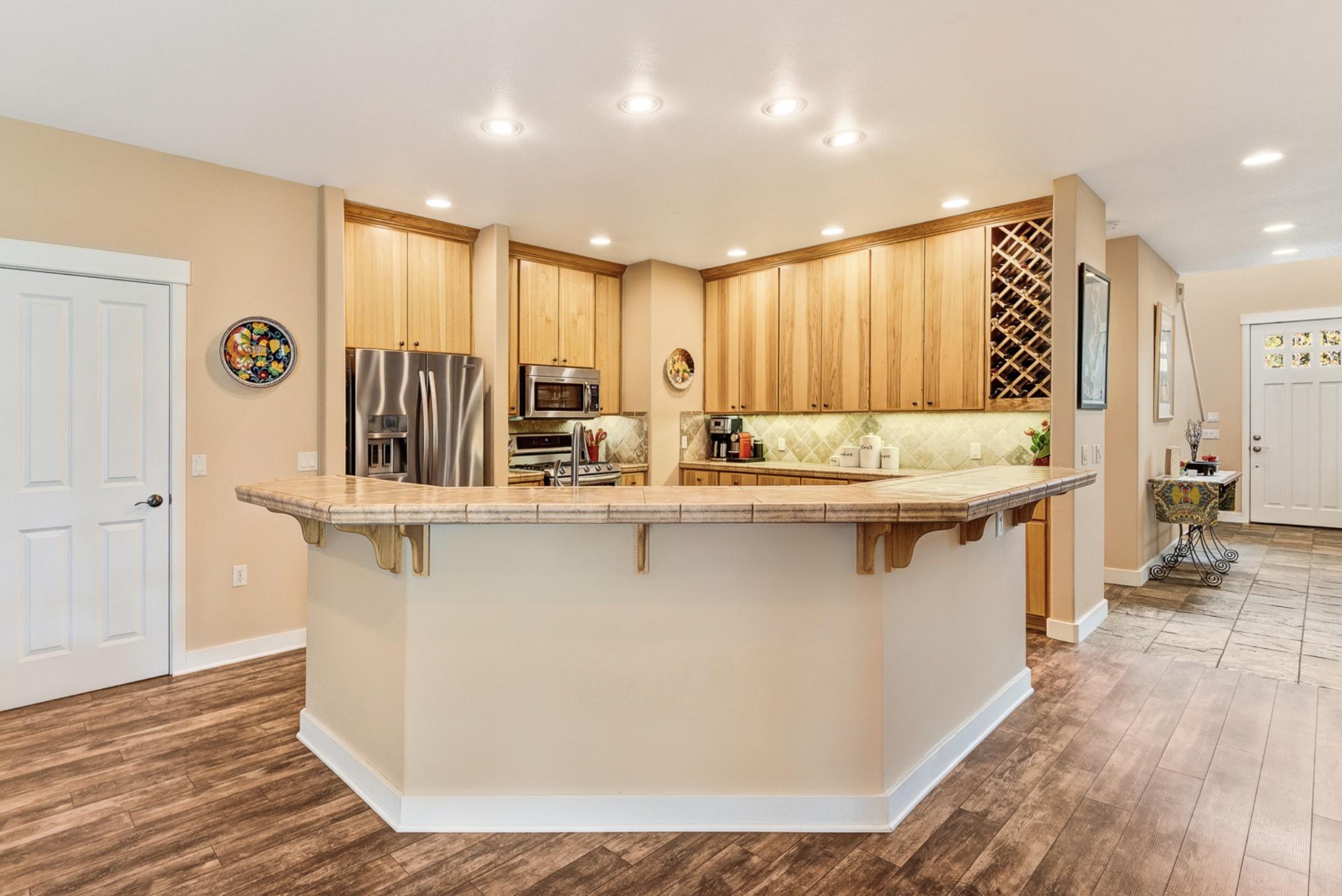 Skyliner Summit - Residential