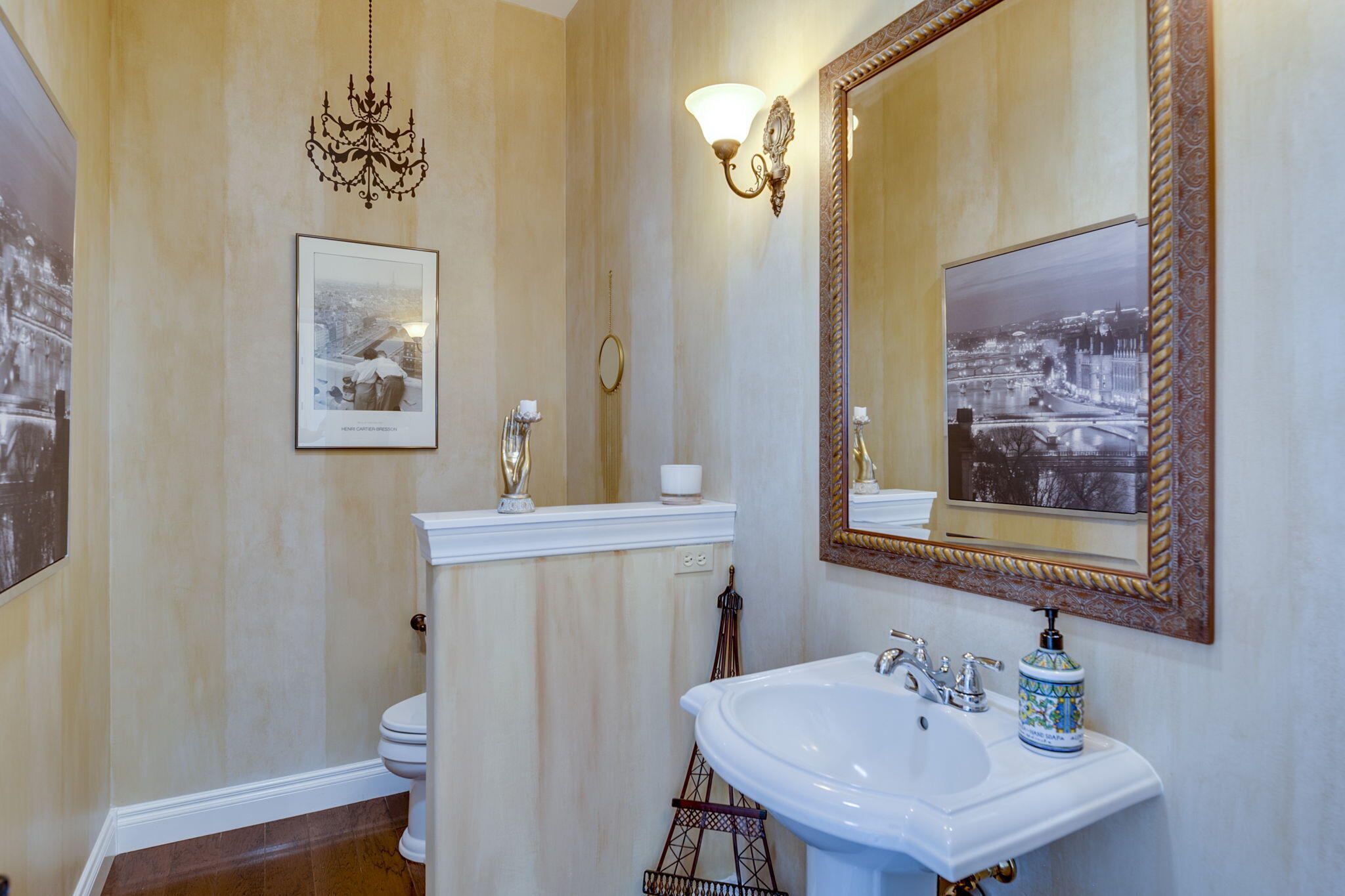 Eagle Crest - Residential