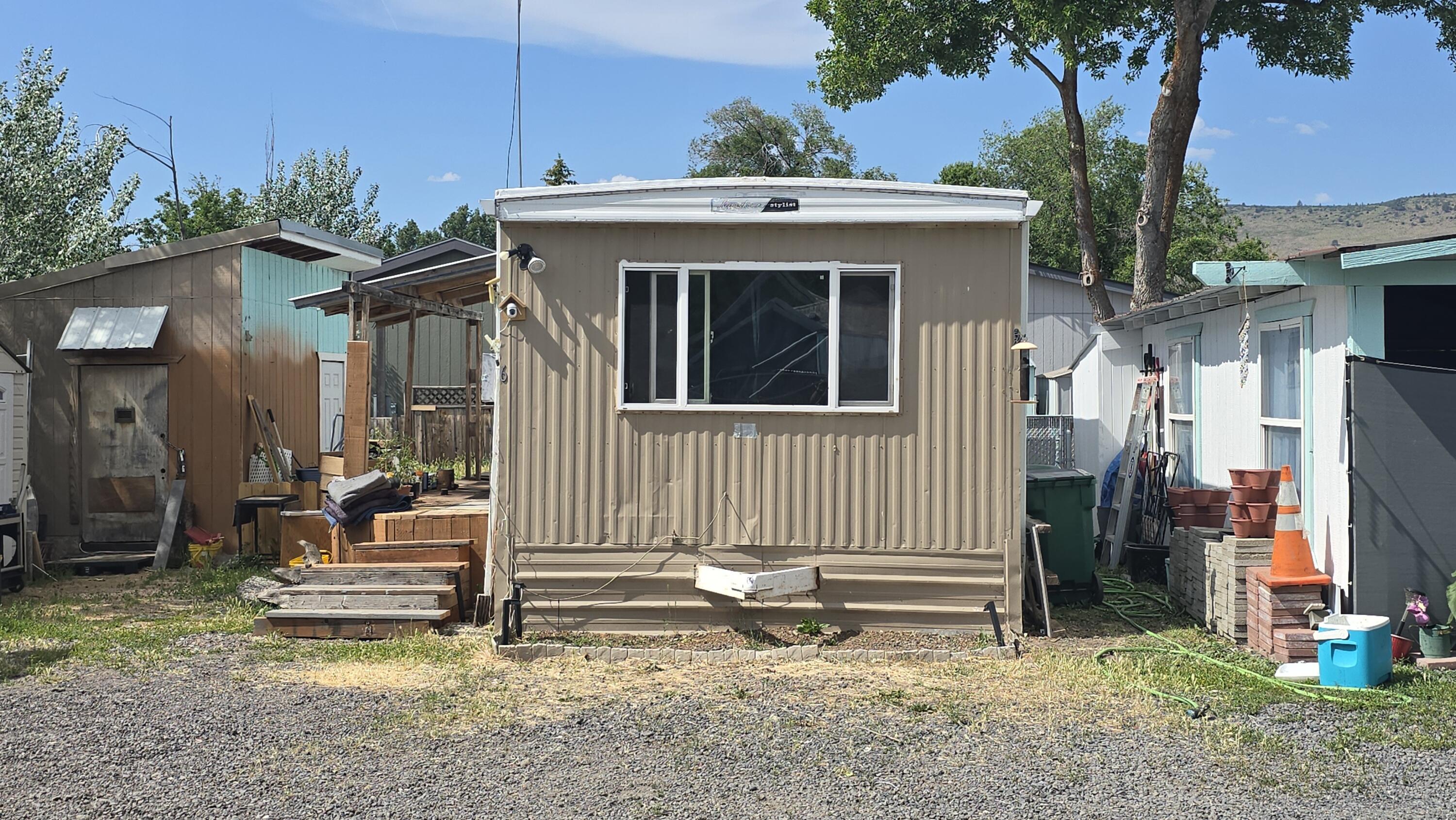 Lewis Tracts - Residential Income