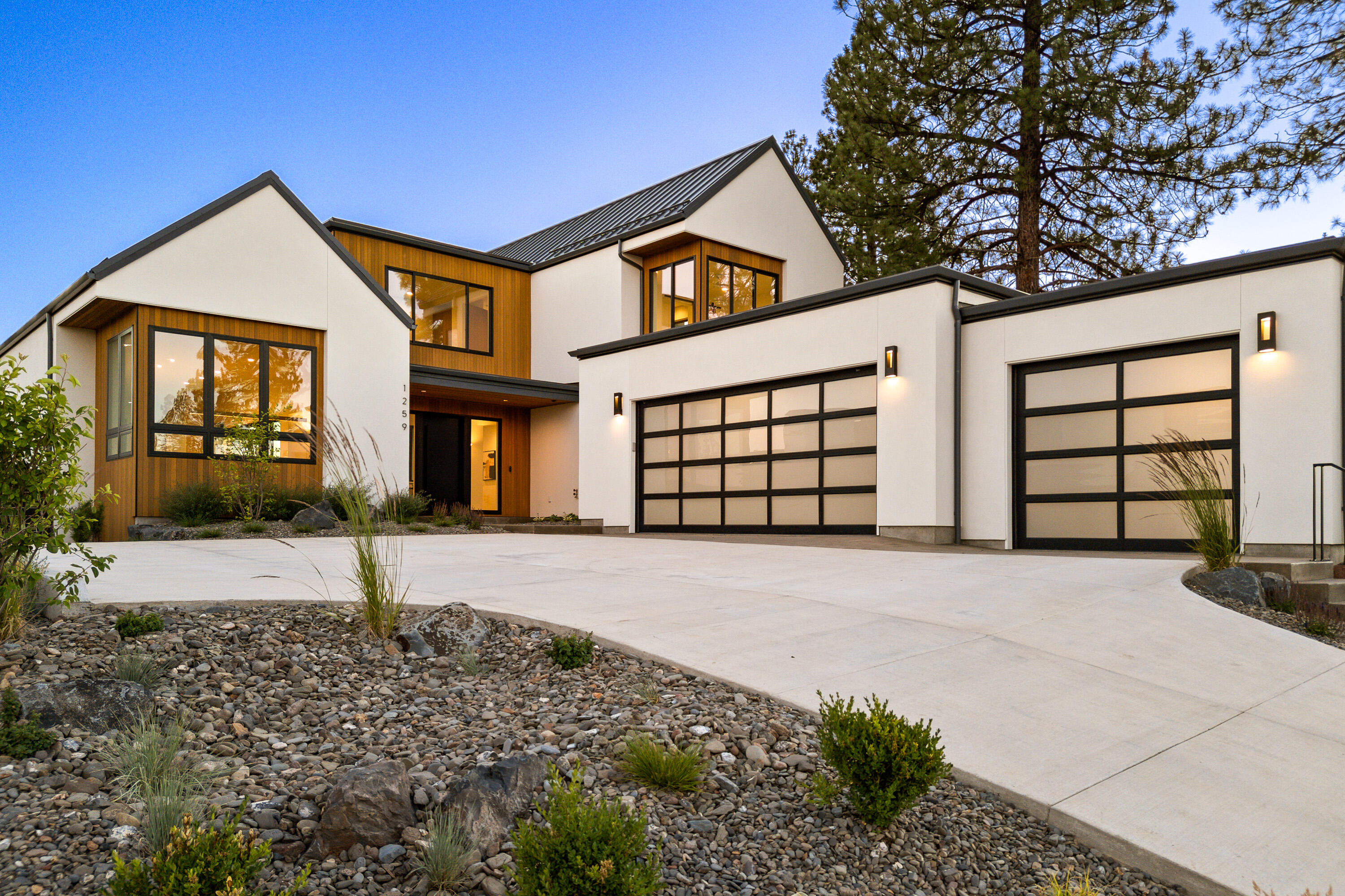 Discovery West Phase 5 - Residential