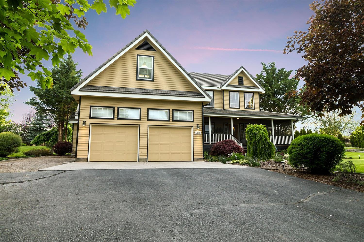 Rolling Hills - Residential