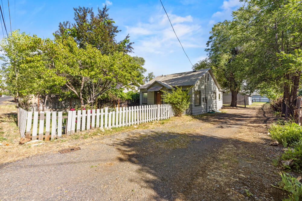 Altamont Acres - Residential