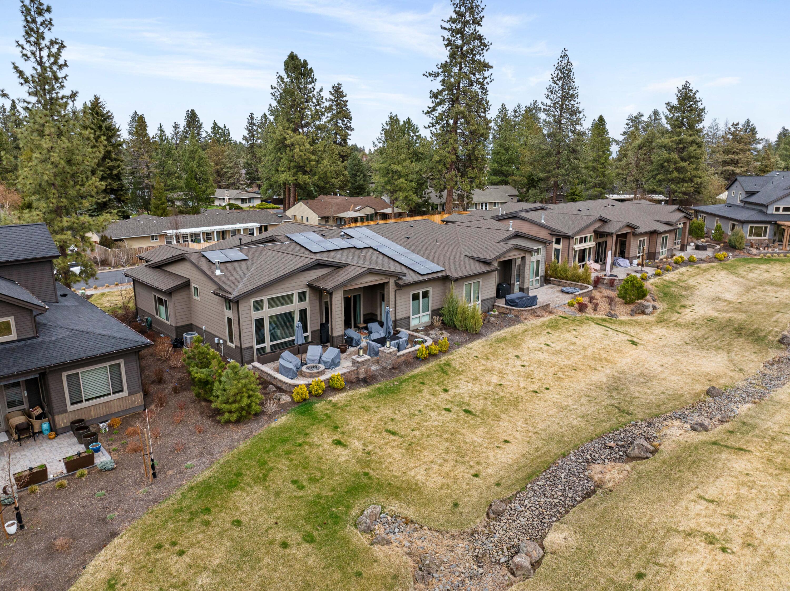 1925 Townhomes - Residential
