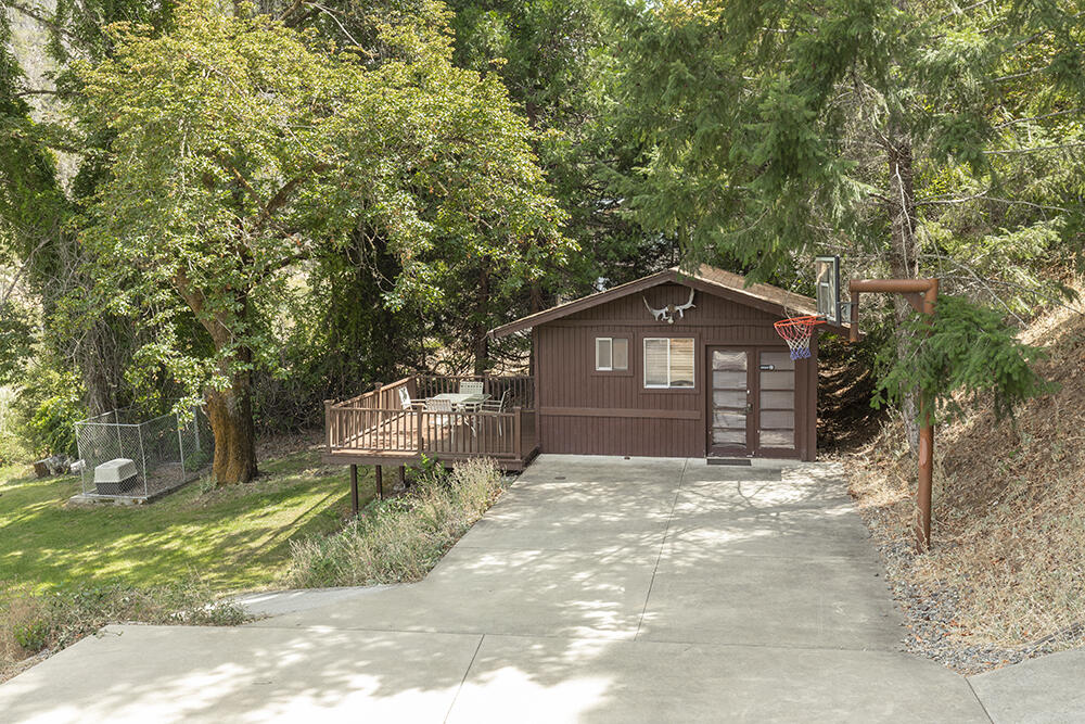 Galice Subdivision - Residential