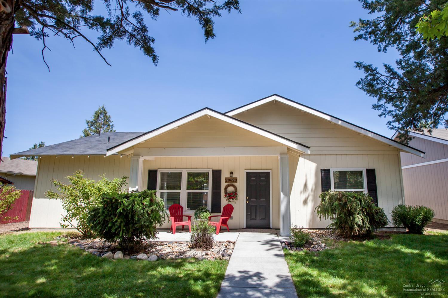 Cute single level home in Larkspur Loop, This is a great starter home or investment property. Nice neighborhood with tree lined streets and a park nearby. Light and bright, kitchen island & fireplace in living room. New carpet and vinyl floors & new interior paint. Ready to go!