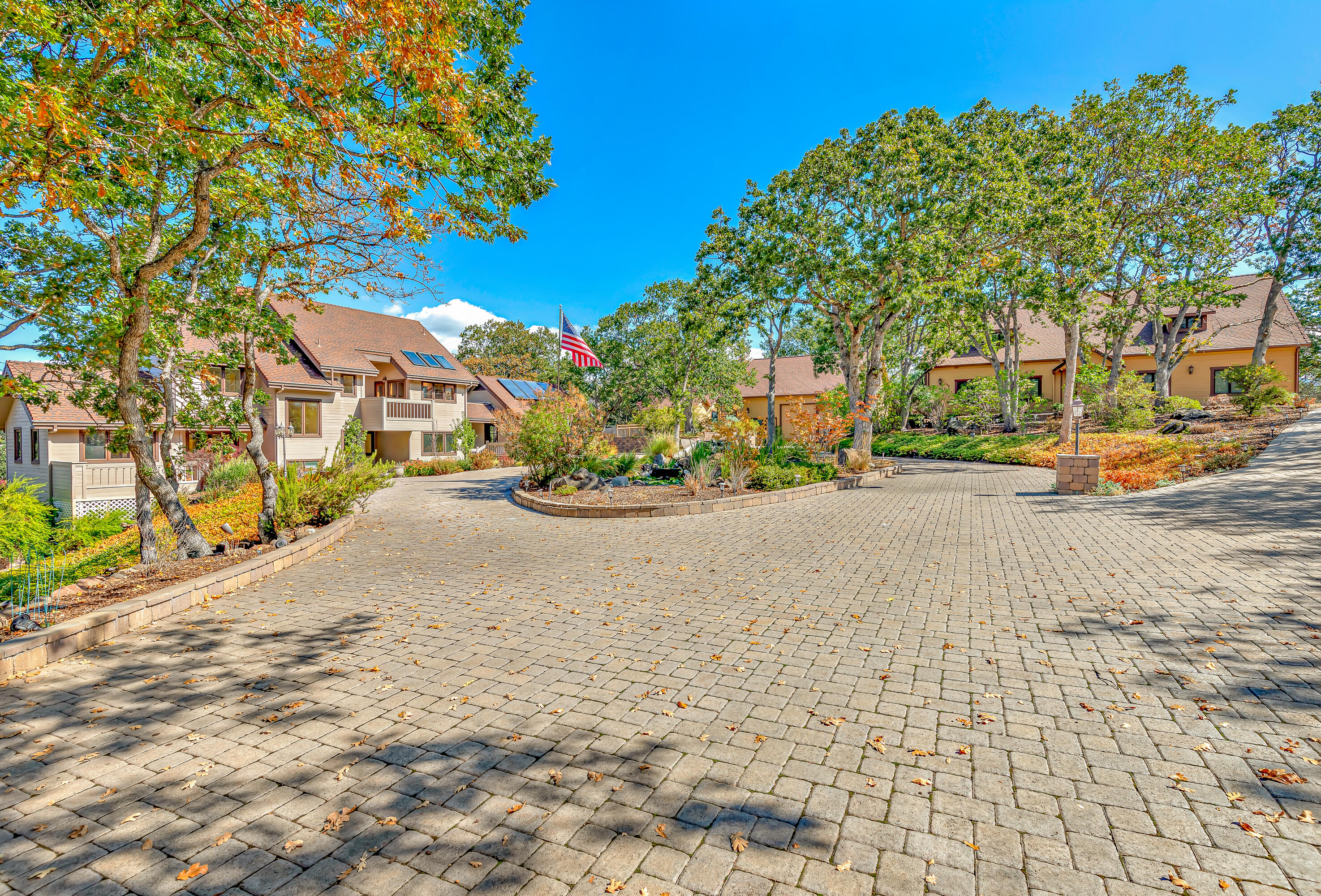 Sunny Oaks Subdivision - Residential