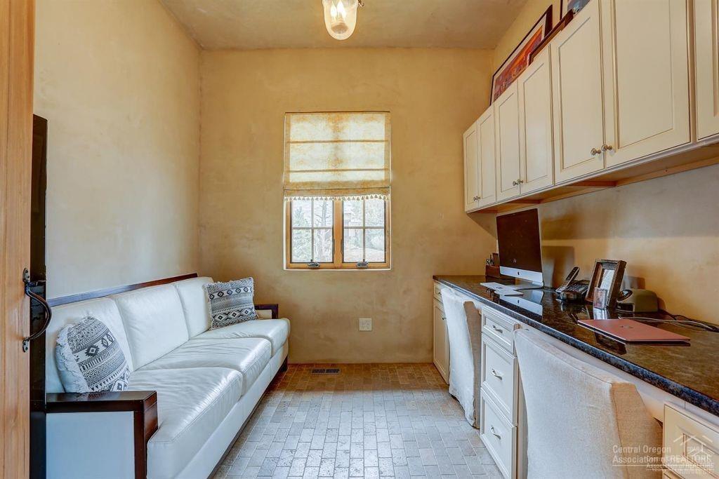 Pronghorn - Residential