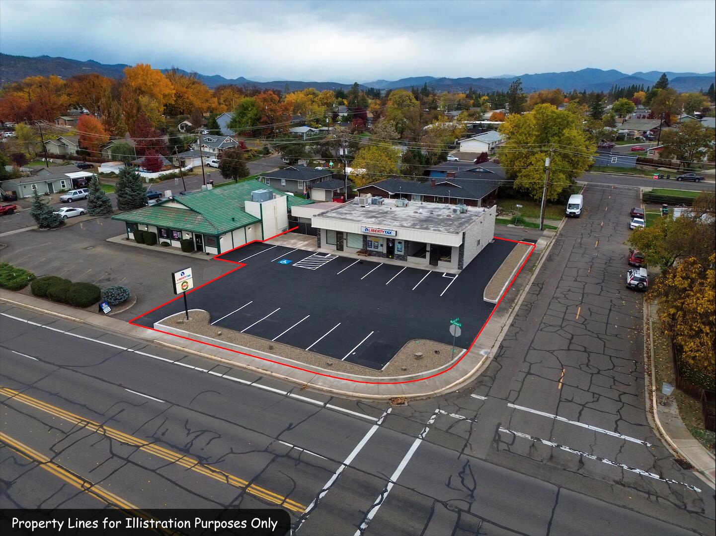Exceptional Quick Service Retail (QSR) location in the center of Central Point, positioned along the city's most heavily traveled corridor just off the I-5 interchange. The site offers strong traffic counts, superior visibility, and convenient access. Features include a drive-through window, 14 parking stalls, 3-phase power, 2 ADA restrooms, outdoor seating, and both monument and building signage. The landlord is open to expanding the building footprint toward the street to accommodate tenants requiring additional square footage or indoor dining space. Perfect for national or regional operators seeking strategic exposure. National or regional tenant preferred. TIA negotiable. NNN.