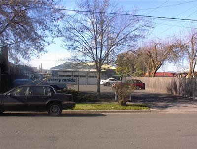 Buy or Lease. $217,500.00 Is sale price or lease for $1,264.00 per month NNN. Building is 1,264 sq.ft. has 5 offices and shop area. Lot is approximately 6,600 sqft, fully paved, landscaped, security fenced and gated. C-H zoning allows many uses. Retail, Restaurant, Office, Lumber yard, Contractor shop, Hair Salon, Service business, Whole sale, Car dealership, accountant, attorney, insurance offices, construction material sales, auto sales, auto detailing, auto repair, equipment rental sales, or even a daycare center with play-yard. etc. Gates and fencing could be removed for an open feeling depending on type of business. Building could be converted with large windows in place of shop doors for different look and function. Security fencing provides extra safety for businesses with valuable outside Equipment. Property Part broker owned