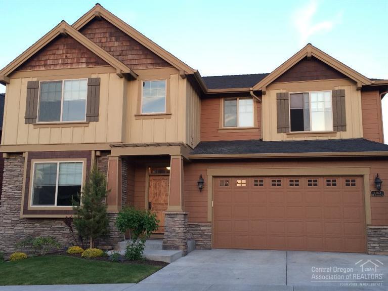 Beautiful Pahlisch Ridgefield model-3 bedroom 2.5 baths home. Tile entry, bathrooms & laundry flrs, hardwood in kitchen & nook areas. Tile countertops and mstr shower. Skylight in mstr bath. Sinks in garage & laundry rm. Cathedral ceiling and gas fireplace with side cabinetry in great room. Backyard backs to a large open space area. Bonous room, bedrooms and laundry room are on second level. Neighborhood includes amenities such as park-like open space, picinic pavilon and swimming pool,sport court