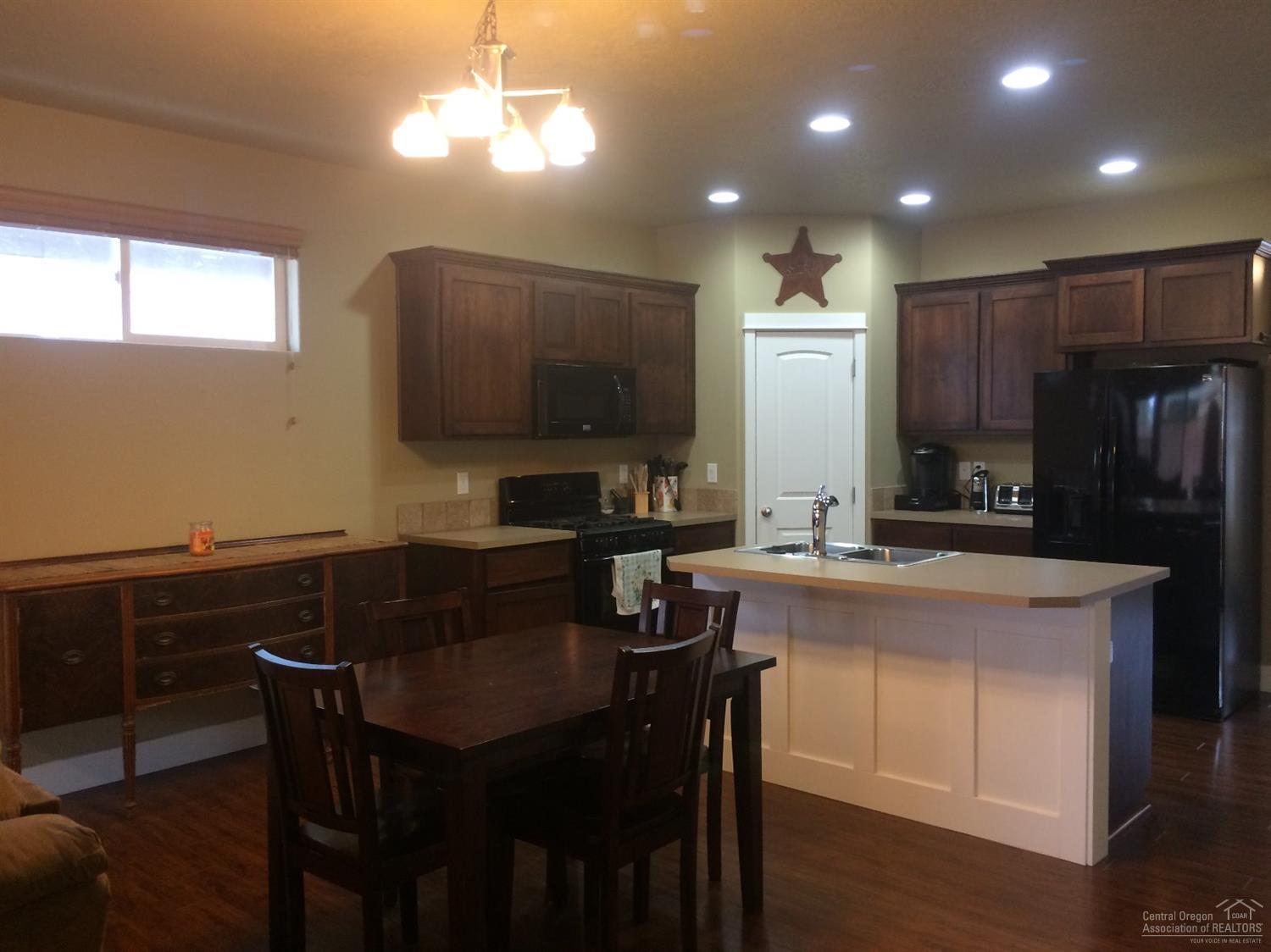 Gannon Point - Residential