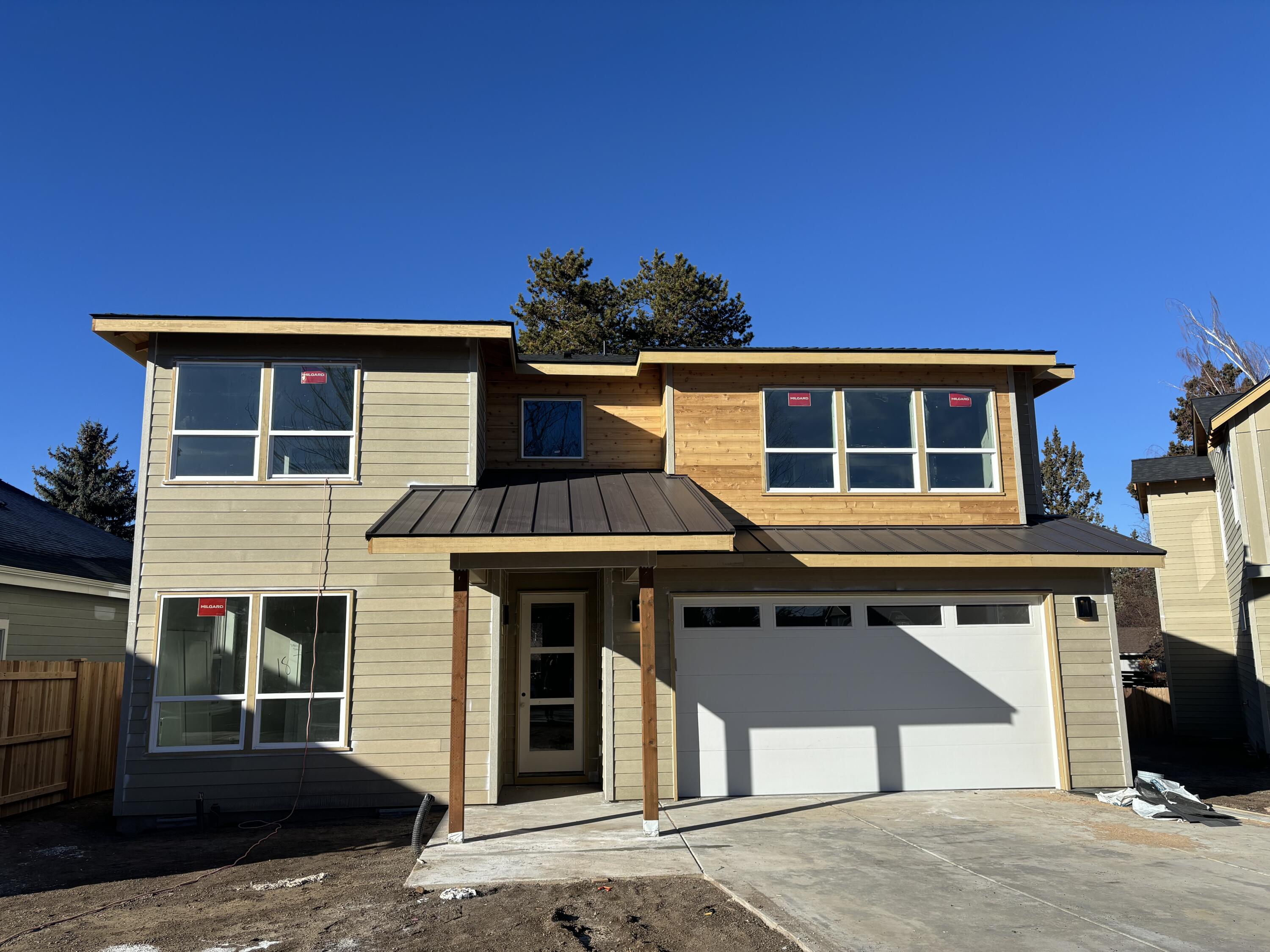 Welcome to this beautiful home in NE Bend. With its open floor plan, entertaining is easy and enjoyable. The large kitchen, great room, and covered back patio with a gas hook-up for your barbeque create the perfect gathering setting. Every Stone Bridge home is built to stringent Earth Advantages guidelines and very high energy efficiency standards. Visit today and stay for a lifetime!