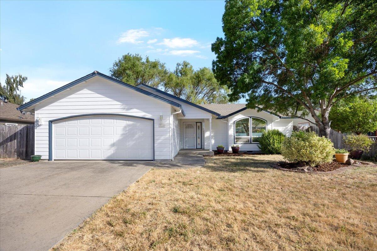 This 3-bedroom, 2-bath home is located on a quiet dead-end street in a desirable neighborhood, just a short walk from Eagle Point Junior High and Elementary Schools. Inside, the open floor plan and vaulted ceilings create a bright, spacious feel. The large, fenced backyard offers plenty of room and potential to personalize. A great opportunity to own a well-built home in a convenient and great location. Schedule your tour today!