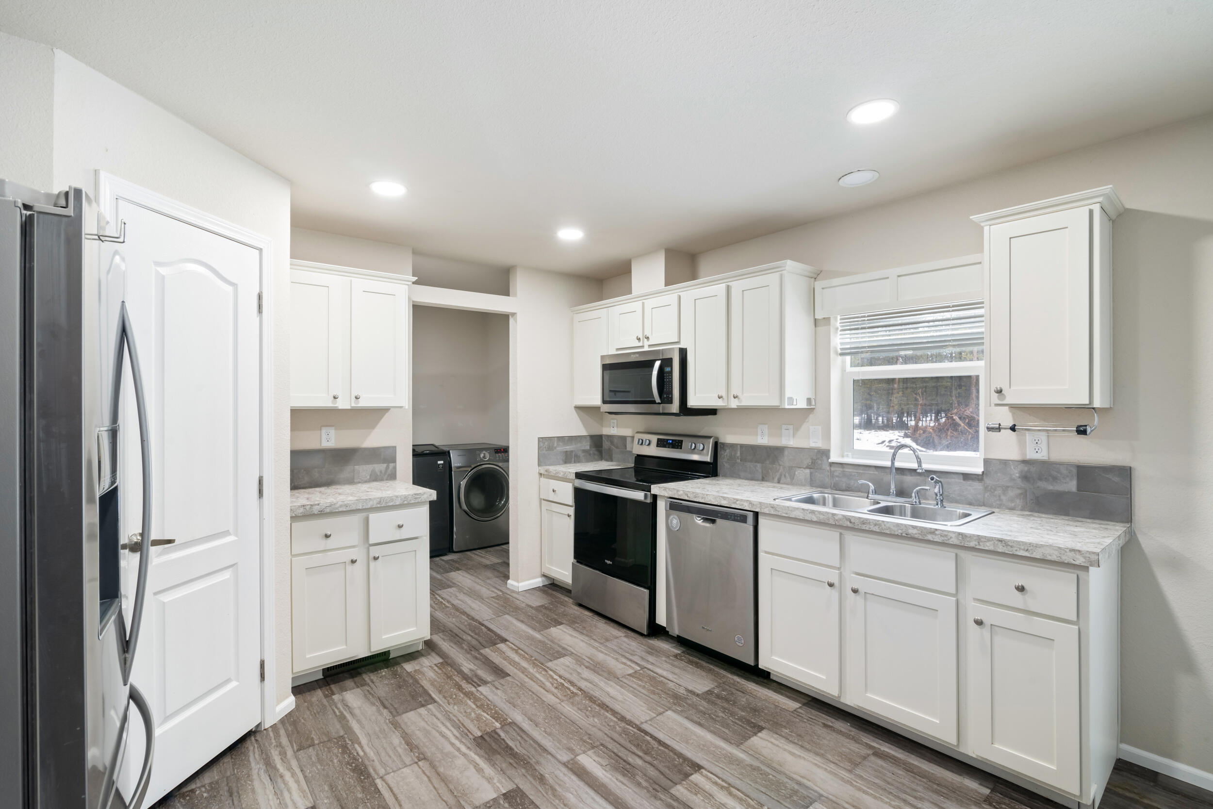 Sun Forest Estates - Residential