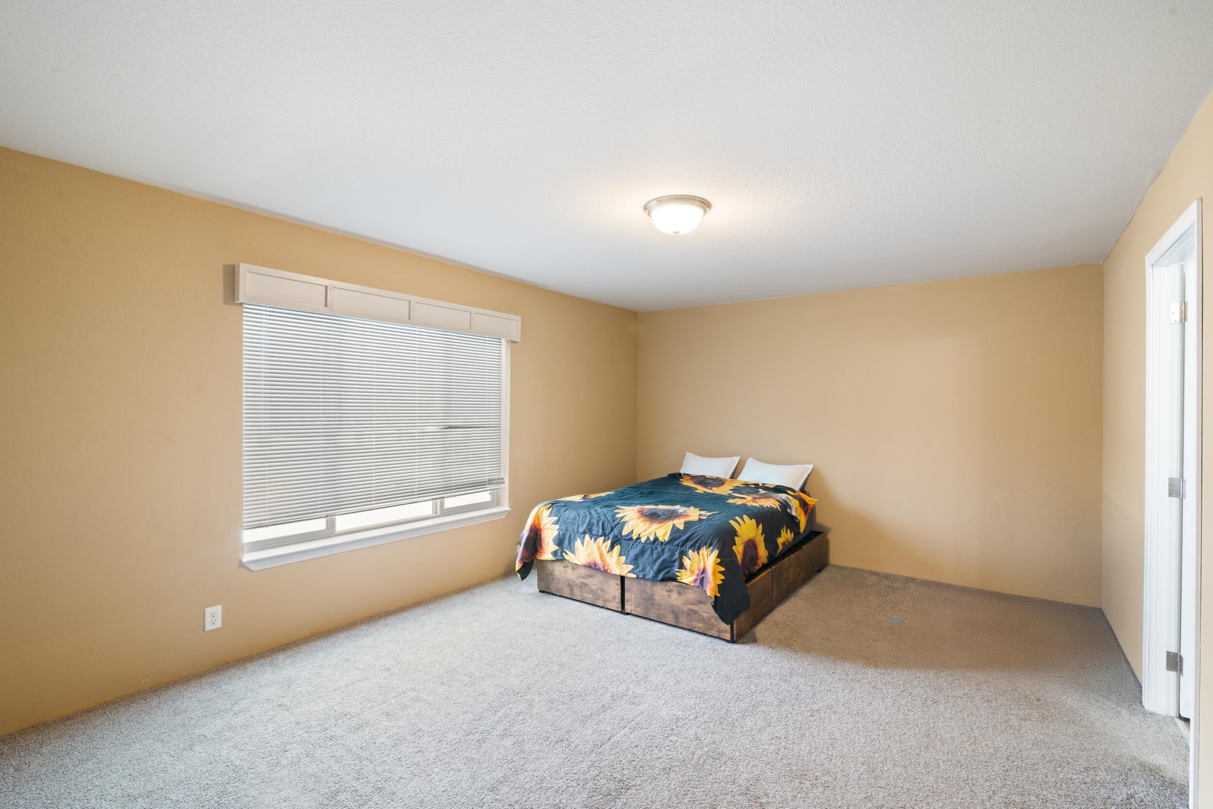 Sun Forest Estates - Residential