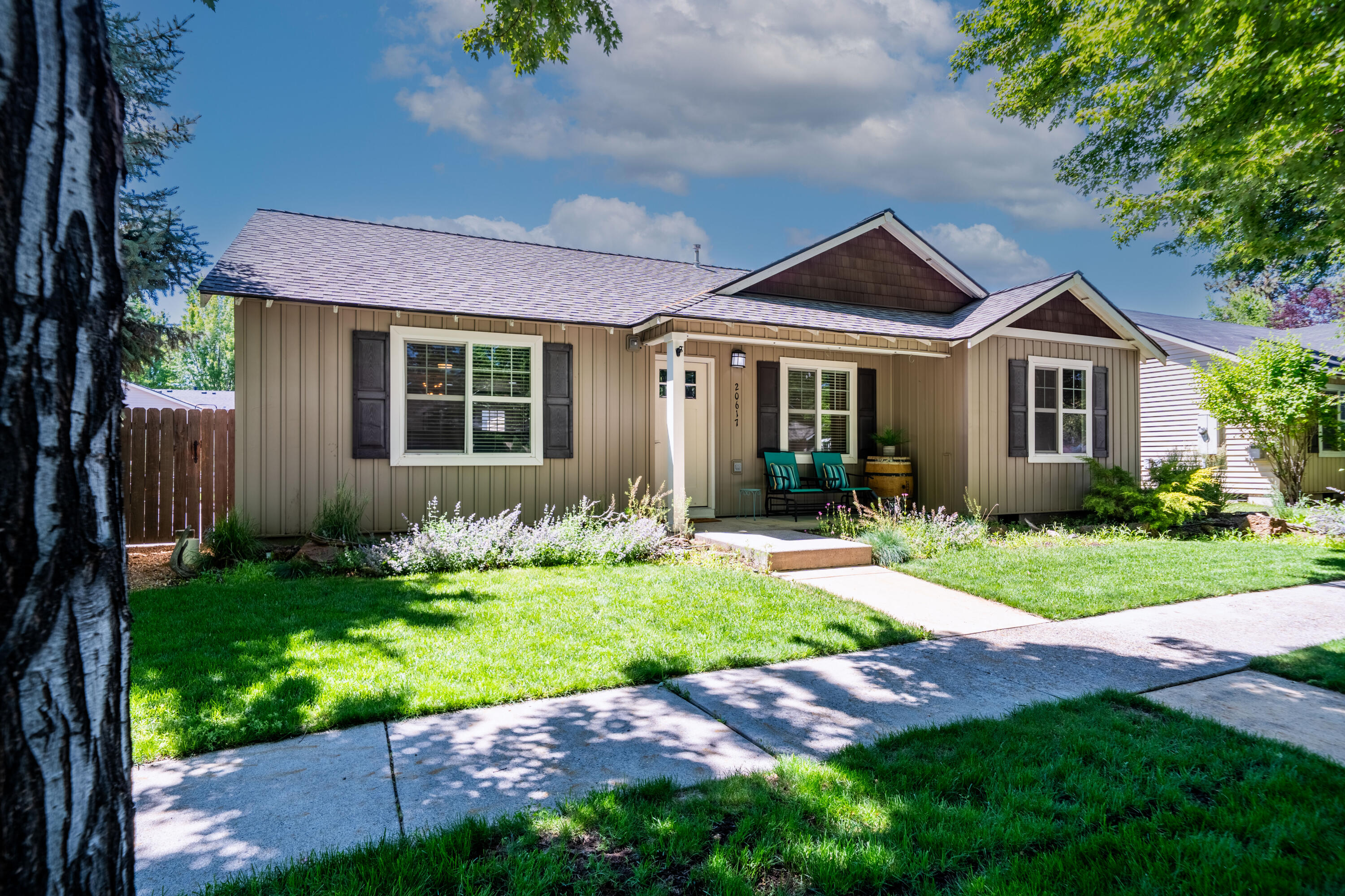 Larkspur - Residential