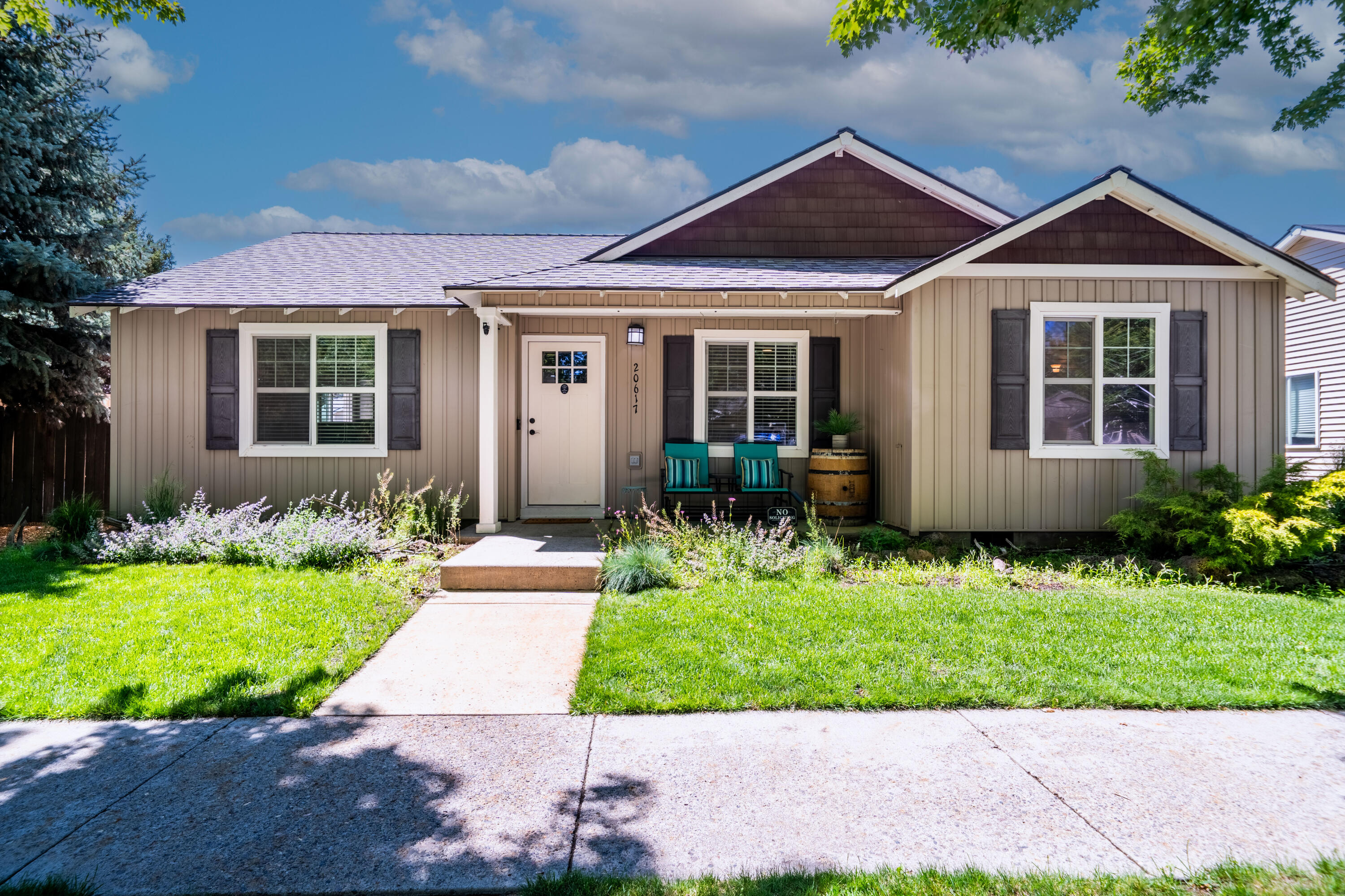 Larkspur - Residential