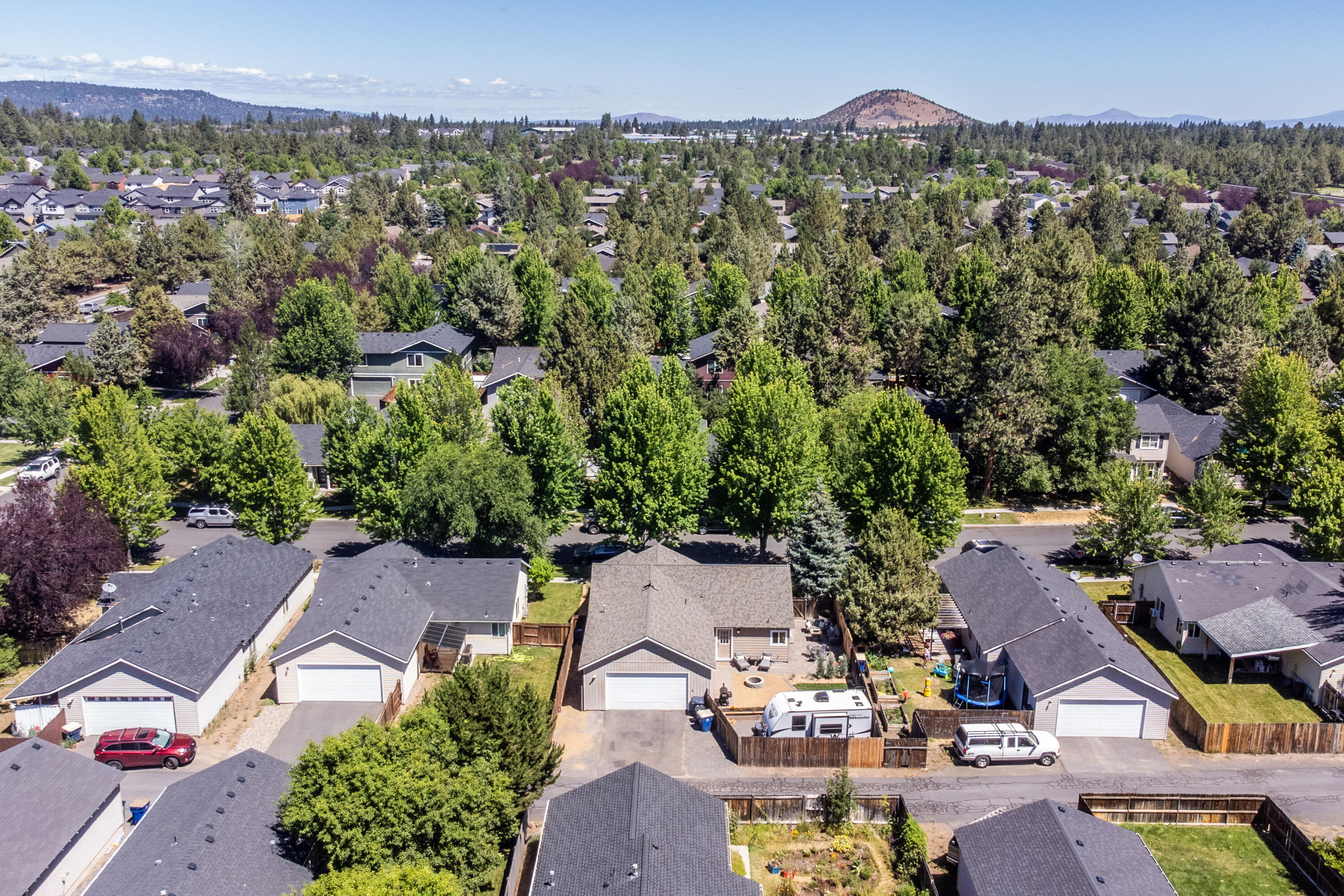 Larkspur - Residential