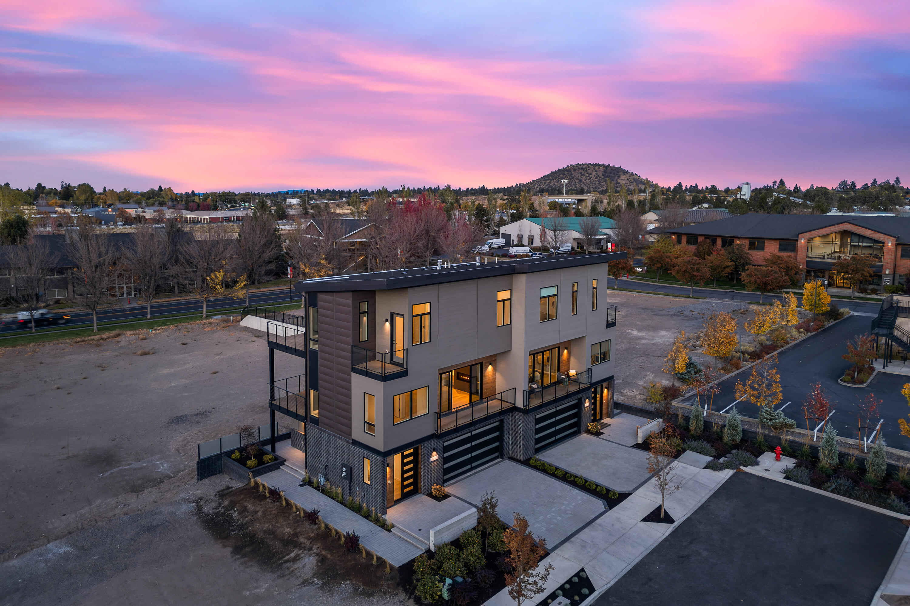 Arrowood Eight - Residential