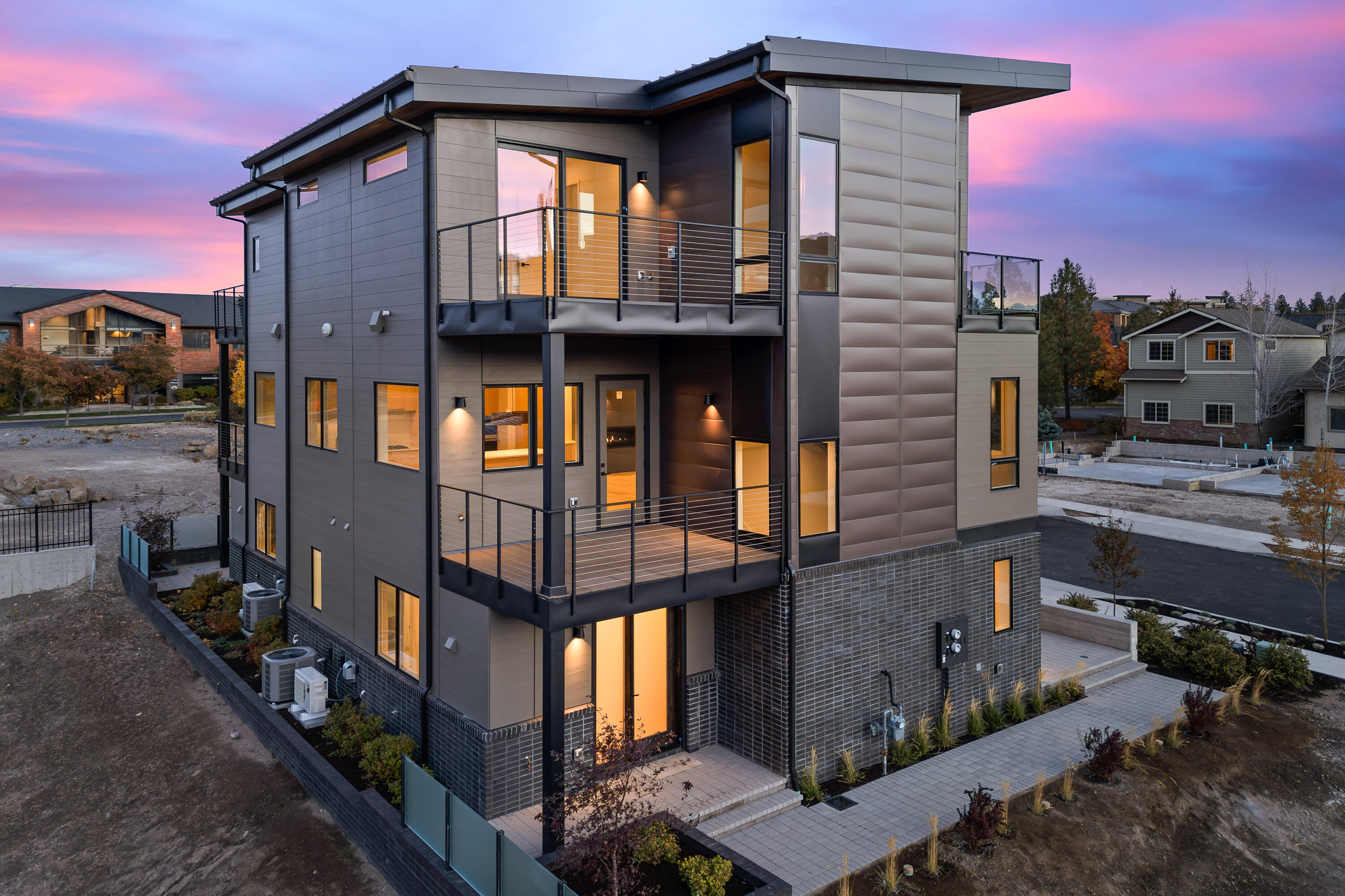 Arrowood Eight - Residential