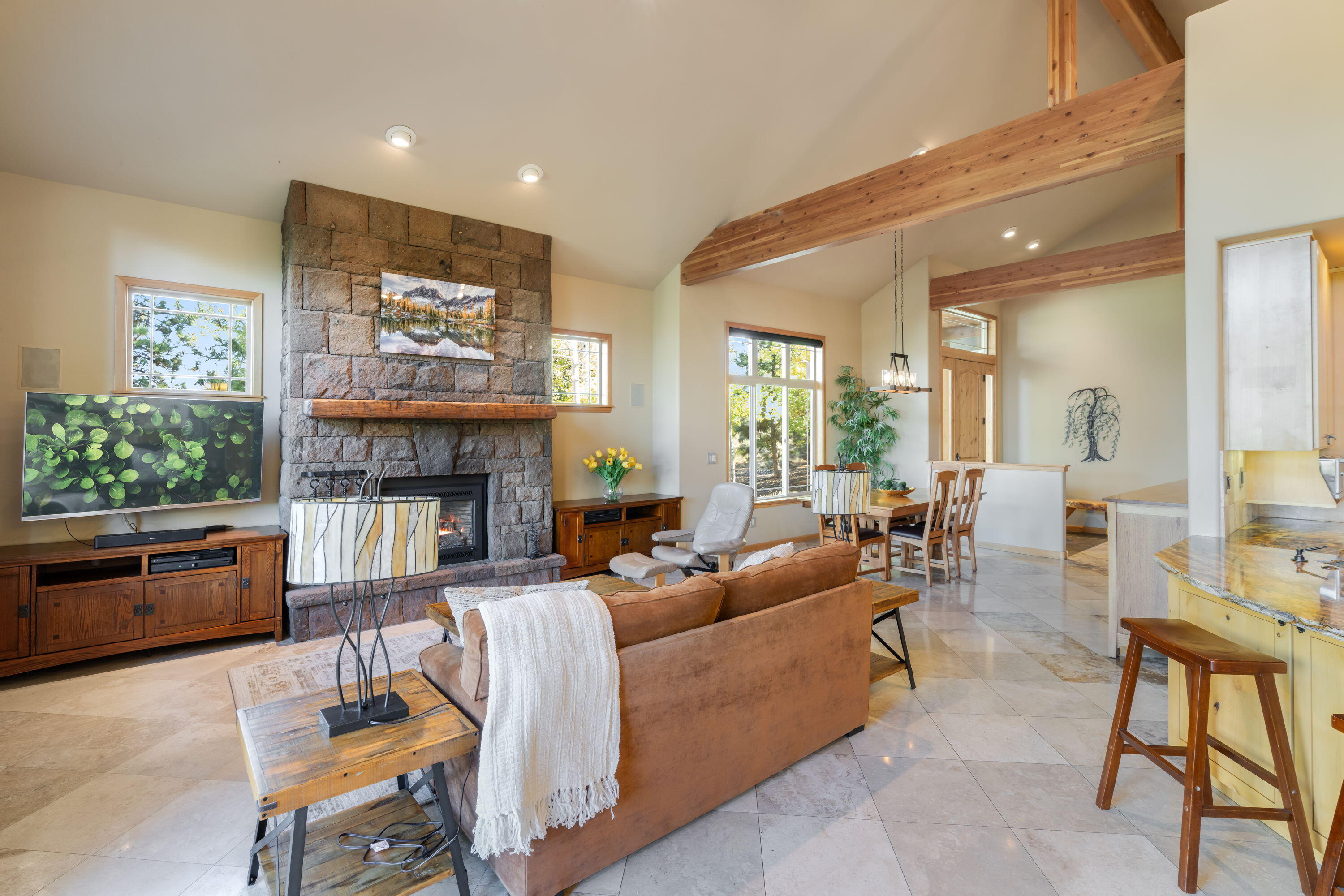 Skyliner Summit - Residential