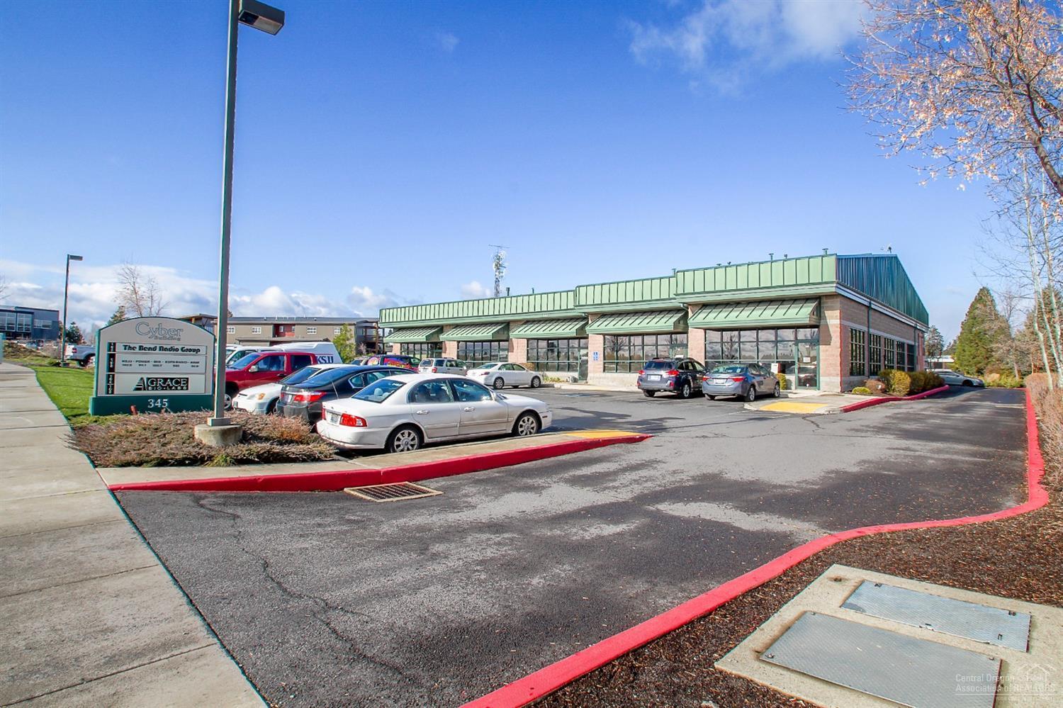 Research and development building for sale in SW Bend. Suites include office, lab space and warehouse. 12 foot roll-up door for each suite. Located in Shevlin Center, a great professional neighborhood with neighbors such as Bend Radio Group, High Lakes Health Care and other government offices.
