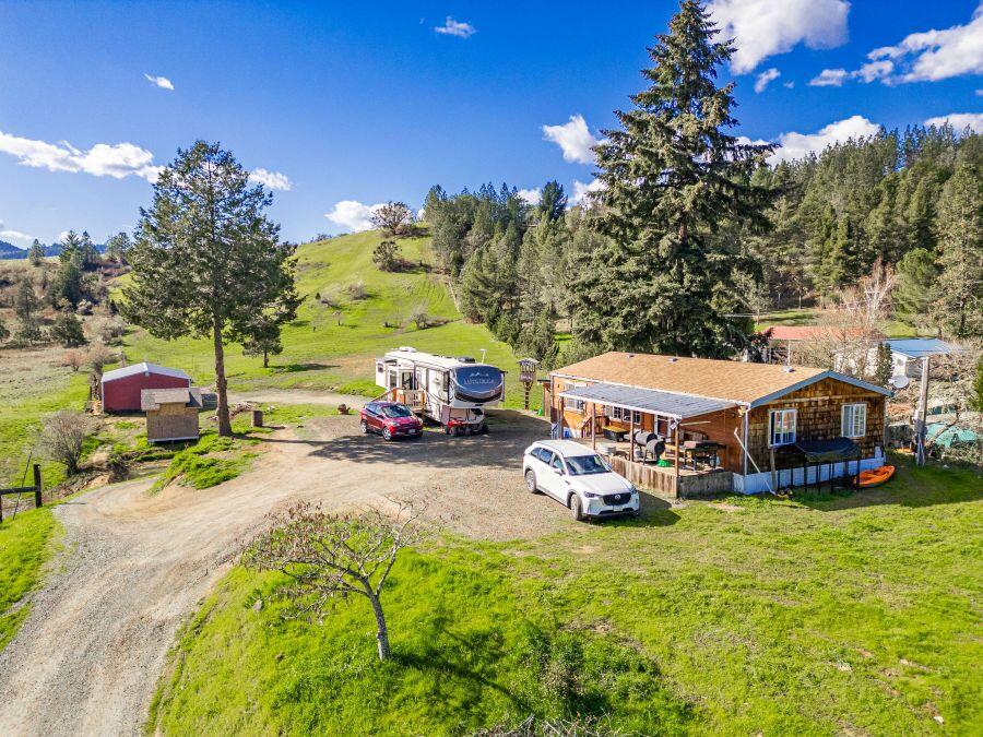 North Umpqua Homes - Residential