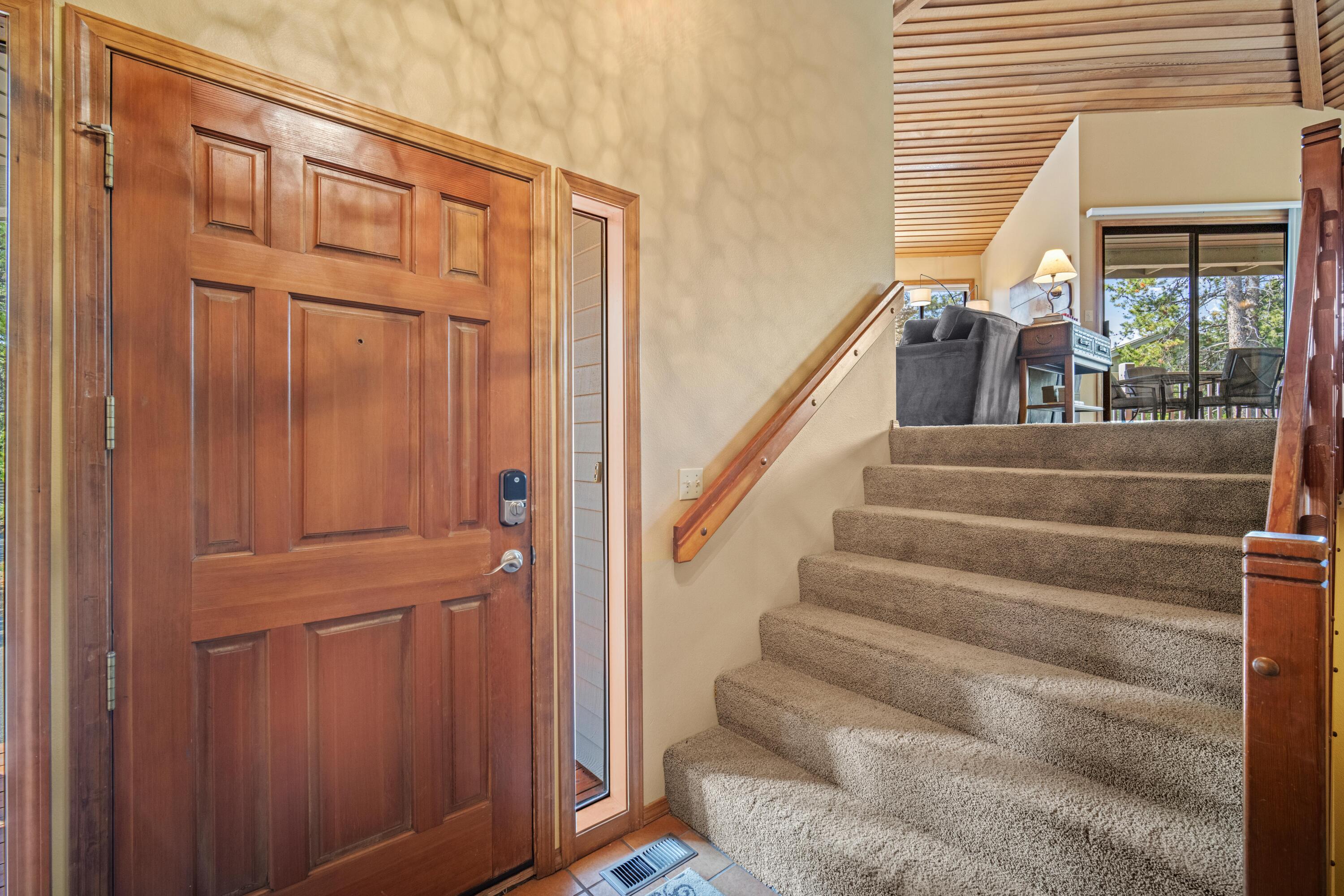 Fairway Crest Village - Residential