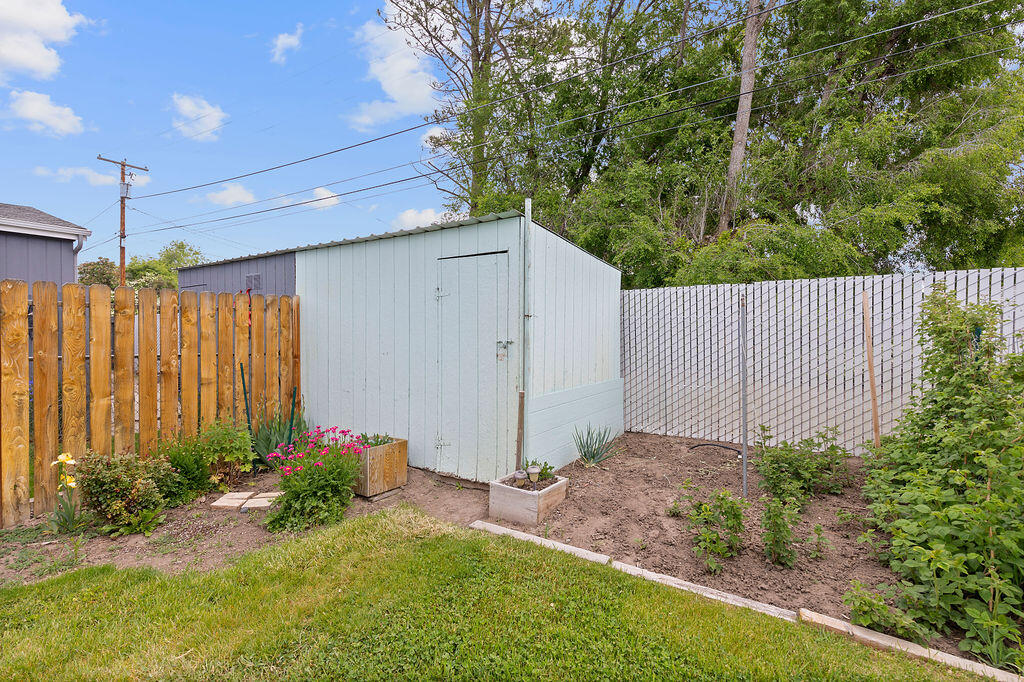 Queens Garden Mob Pa - Residential