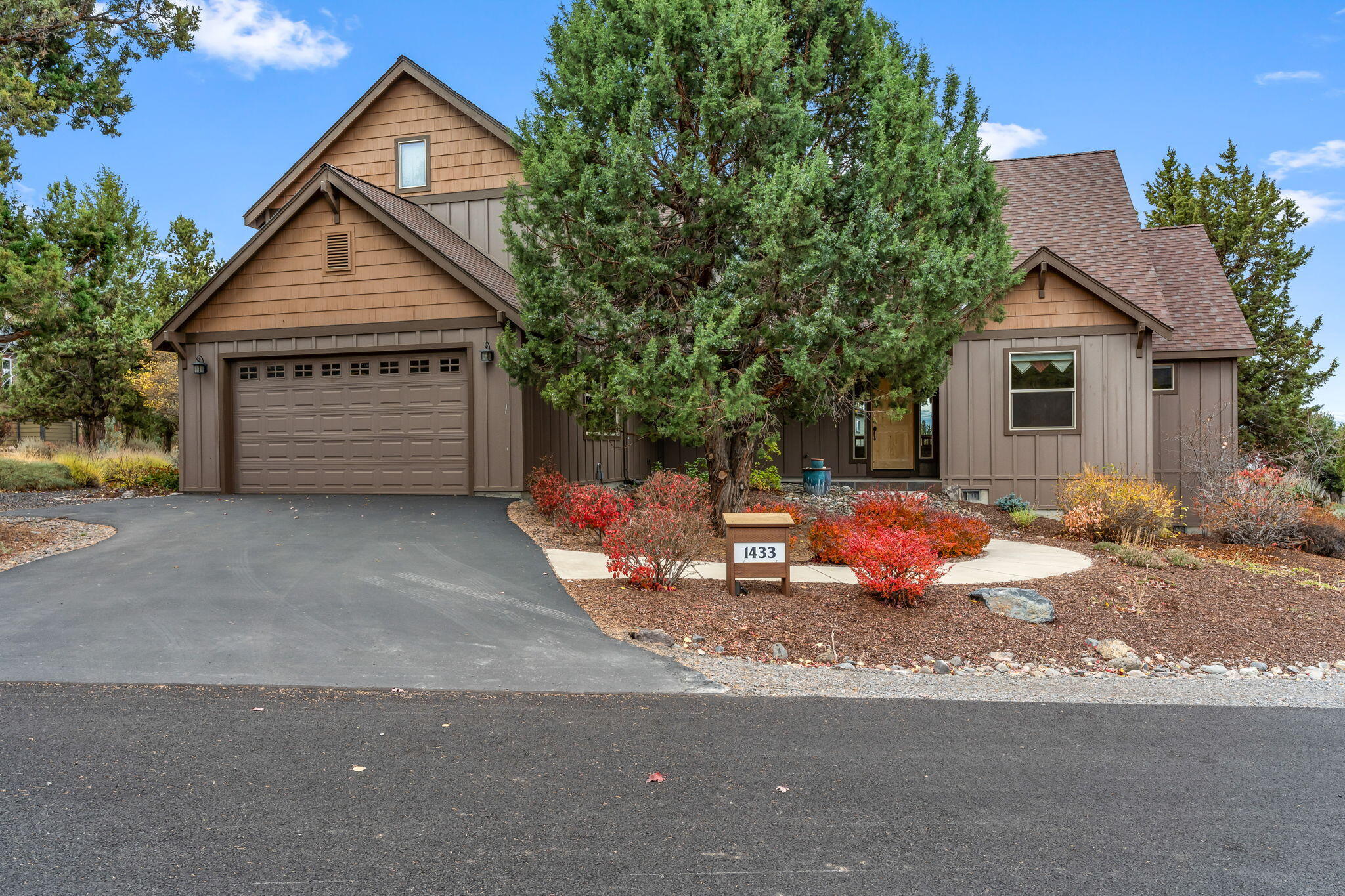 Eagle Crest - Residential