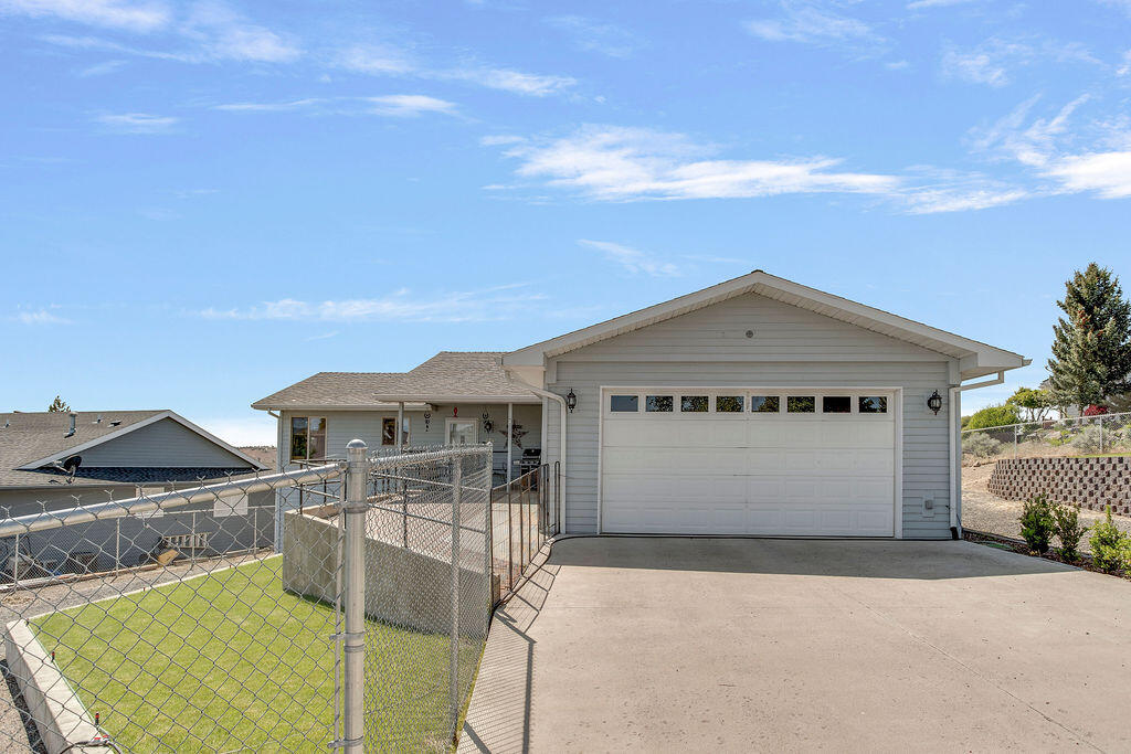 Sage Hill - Residential