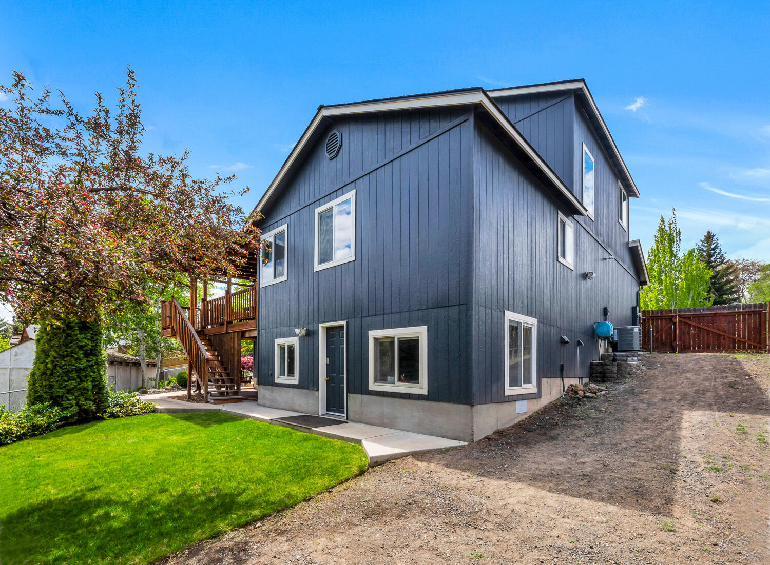 Falcon Ridge - Residential