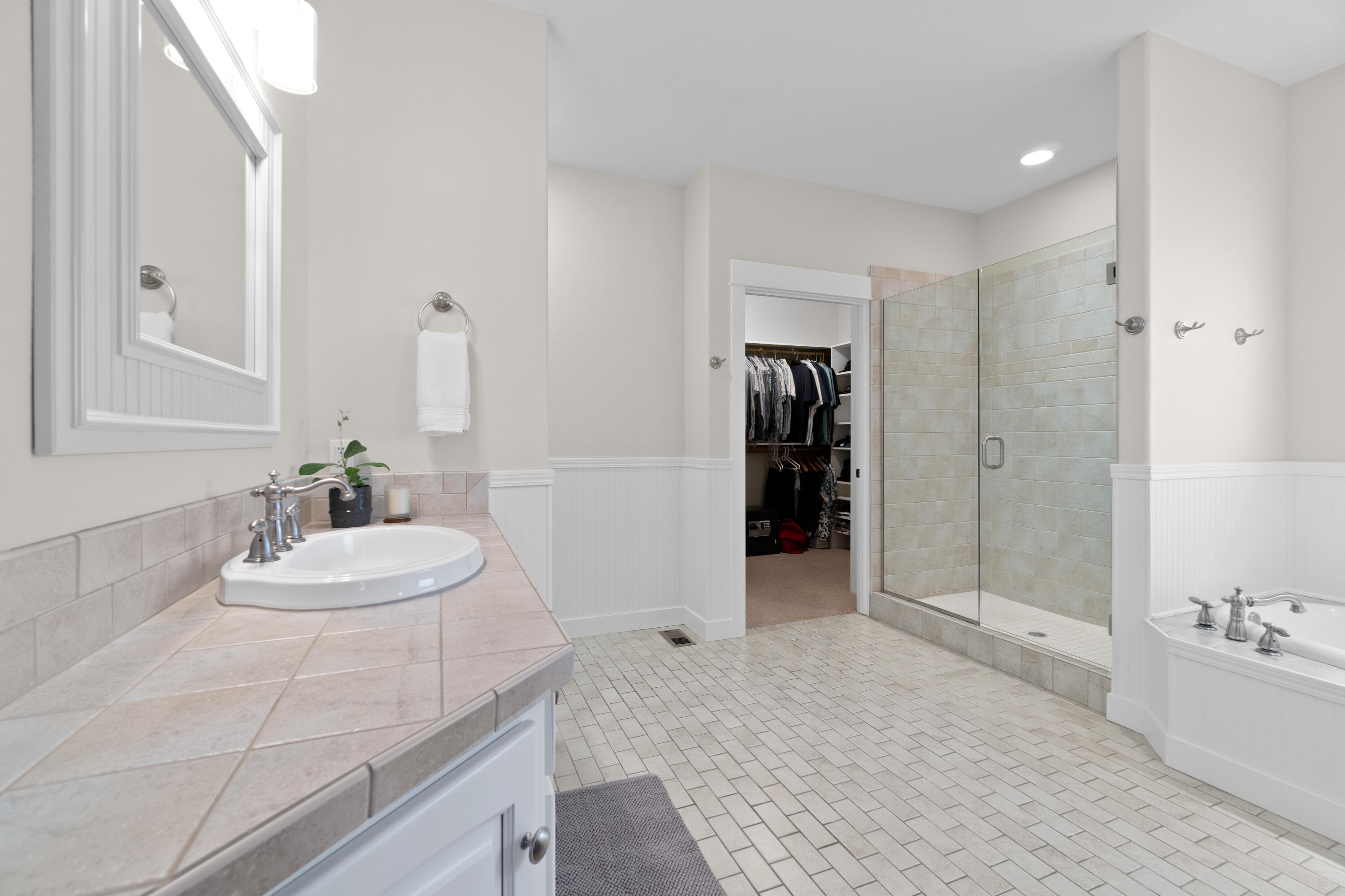 Awbrey Glen - Residential