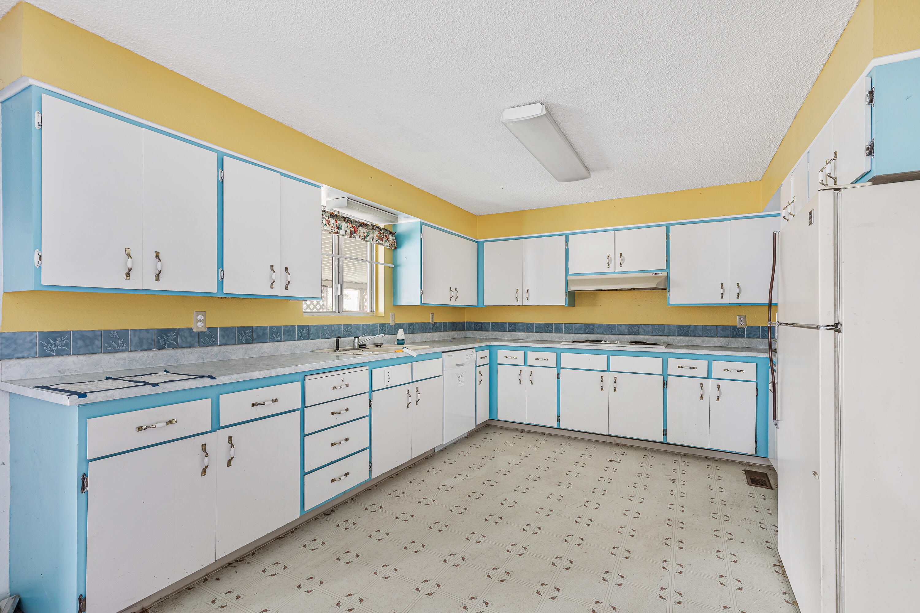 Mont Crest Subdivision Unit No 1 - Residential Income