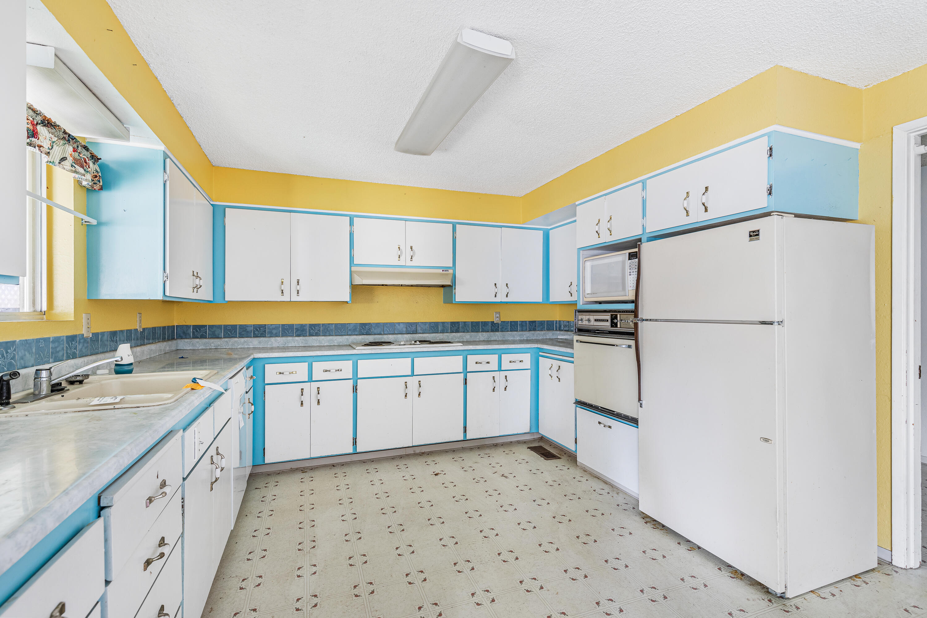 Mont Crest Subdivision Unit No 1 - Residential Income