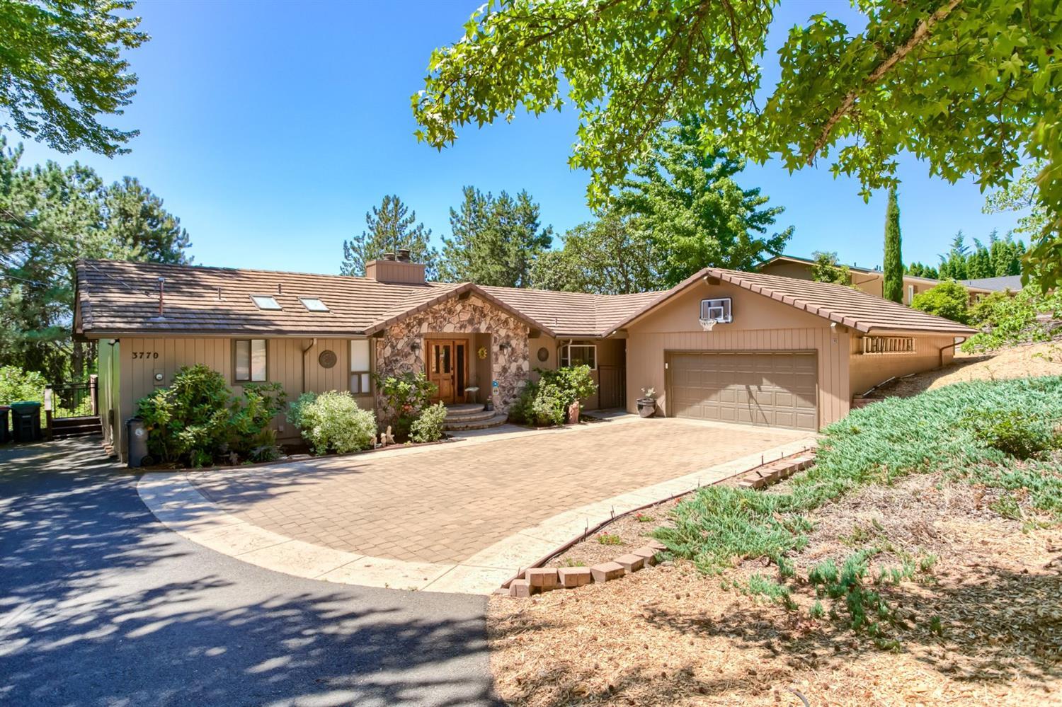 Bel Air Heights - Residential