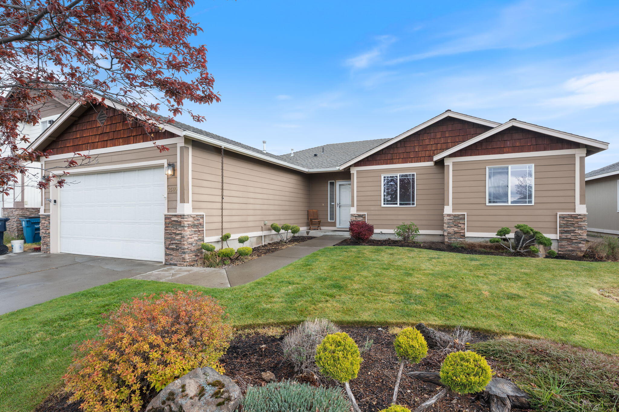 First time on the market...Single level living in NE Redmond! Enjoy easy access to all Central Oregon offers and for commuting on Hwy 97. This 3bed/2bath home is ready for it's next owner. Primary bedroom has french doors that lead to a flex space that could be used for a sitting area/library or office space. It also has a spacious walk in closet, double vanity, and patio access ready for a new hot tub. The kitchen is open to the living area with a breakfast nook and additional dicing space. The covered back patio is east facing offering morning sun and afternoon shade. The manicured yard and flower beds are any gardeners dream! Backing up to the Diamond Bar Ranch Park enjoy the abundance of trees and vegetation, and minutes to the playground.