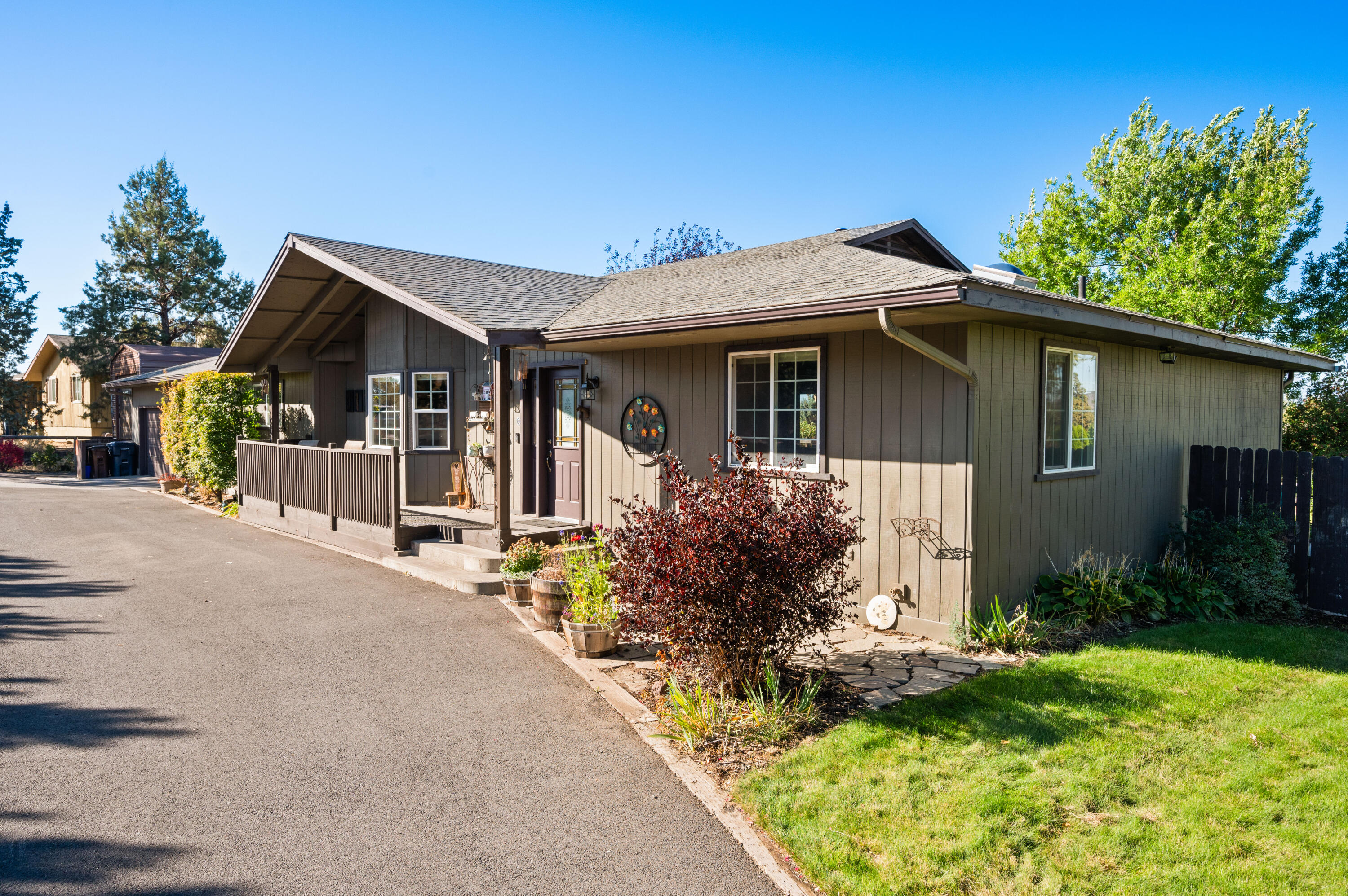 Hunts Three Sisters - Residential