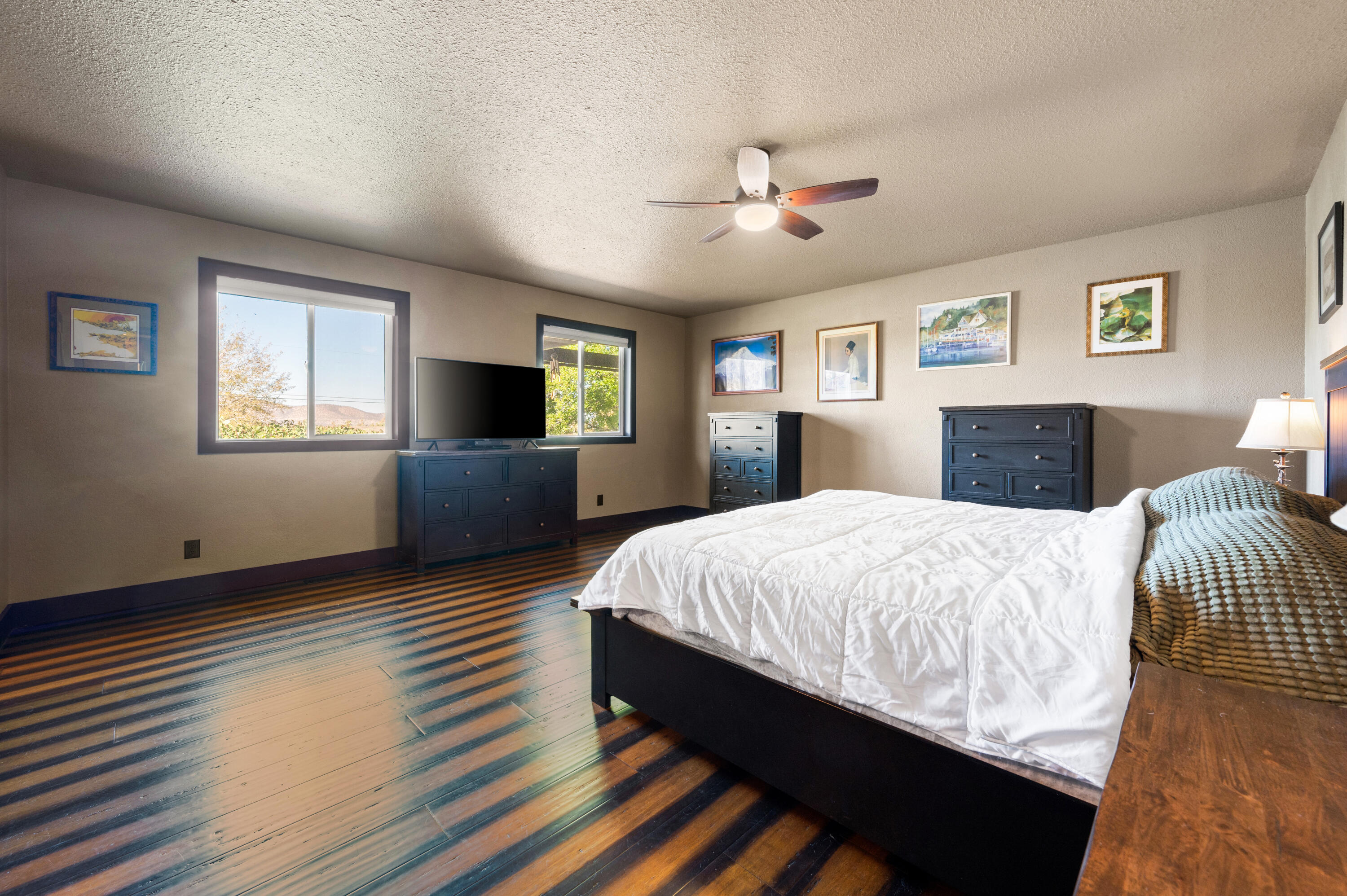 Hunts Three Sisters - Residential