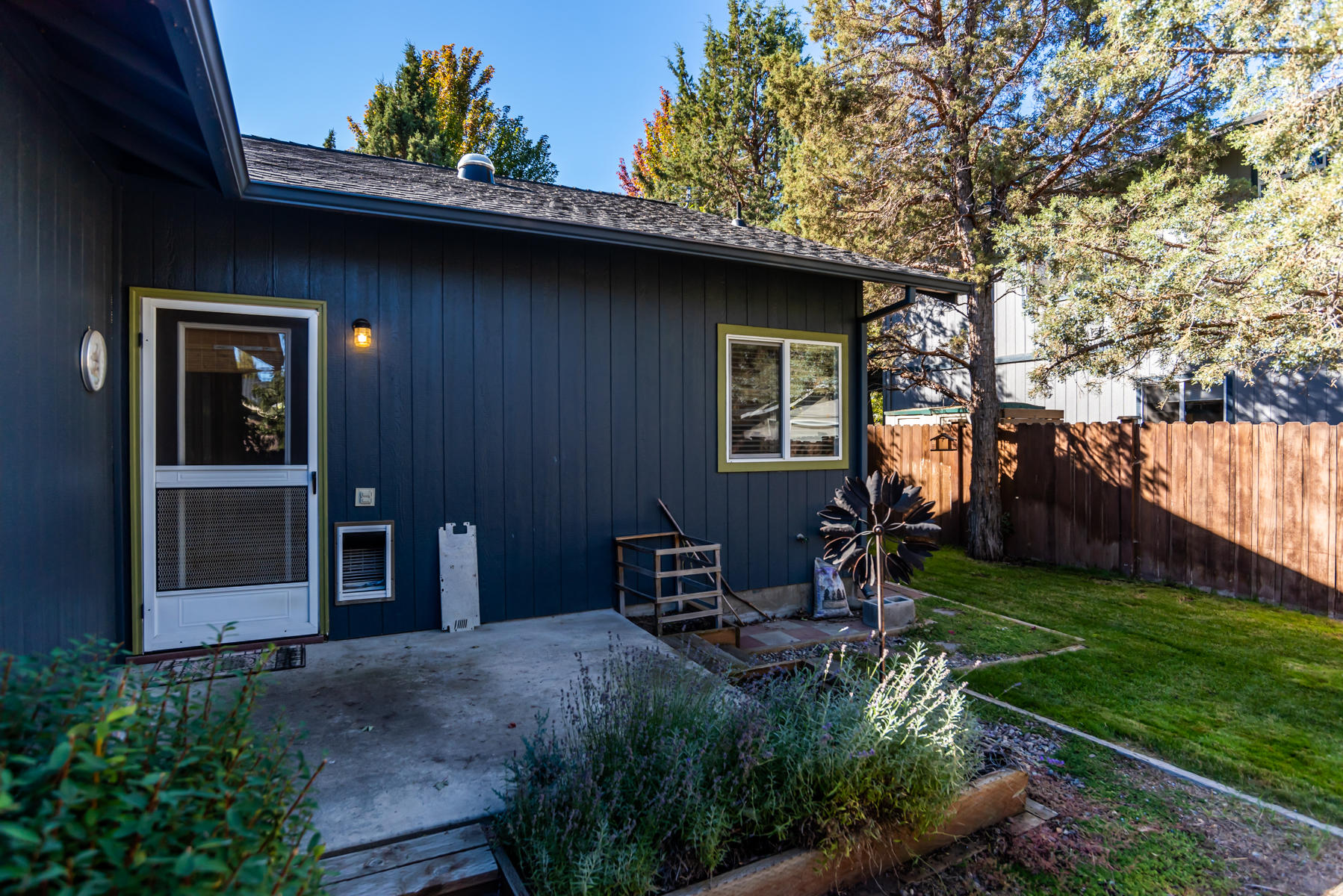 Larkspur - Residential